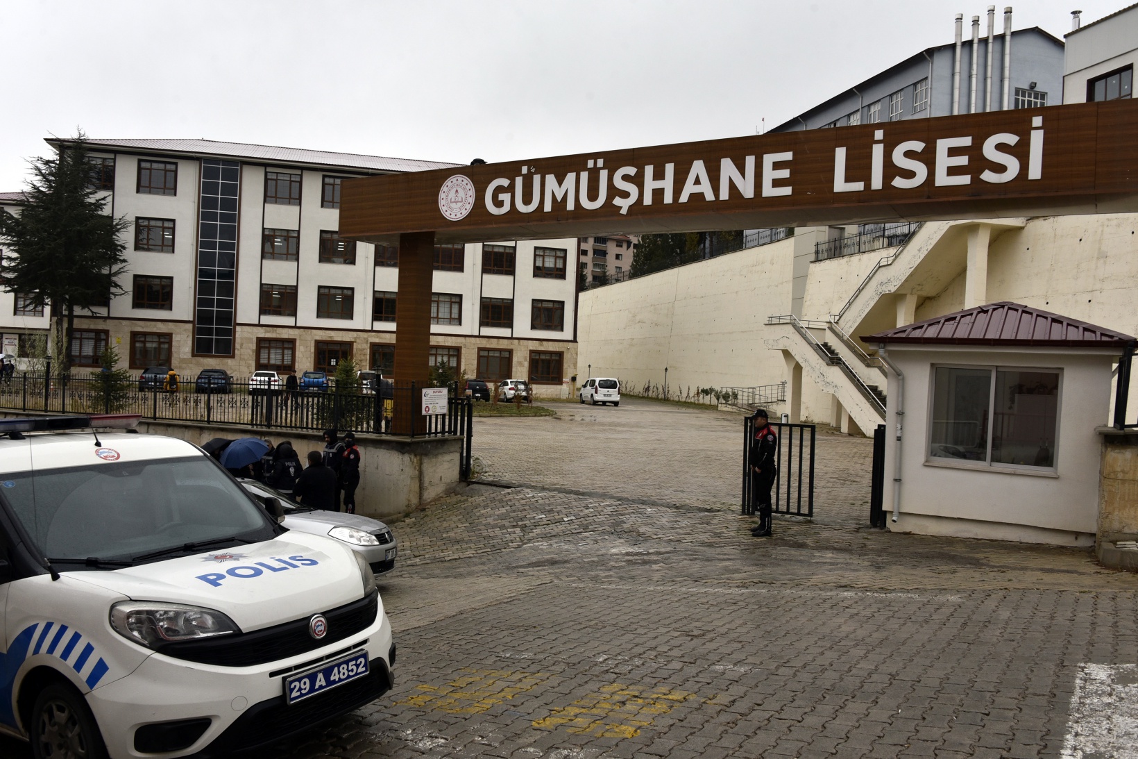 Gümüşhane Emniyetinin asayiş uygulamaları devam ediyor 12