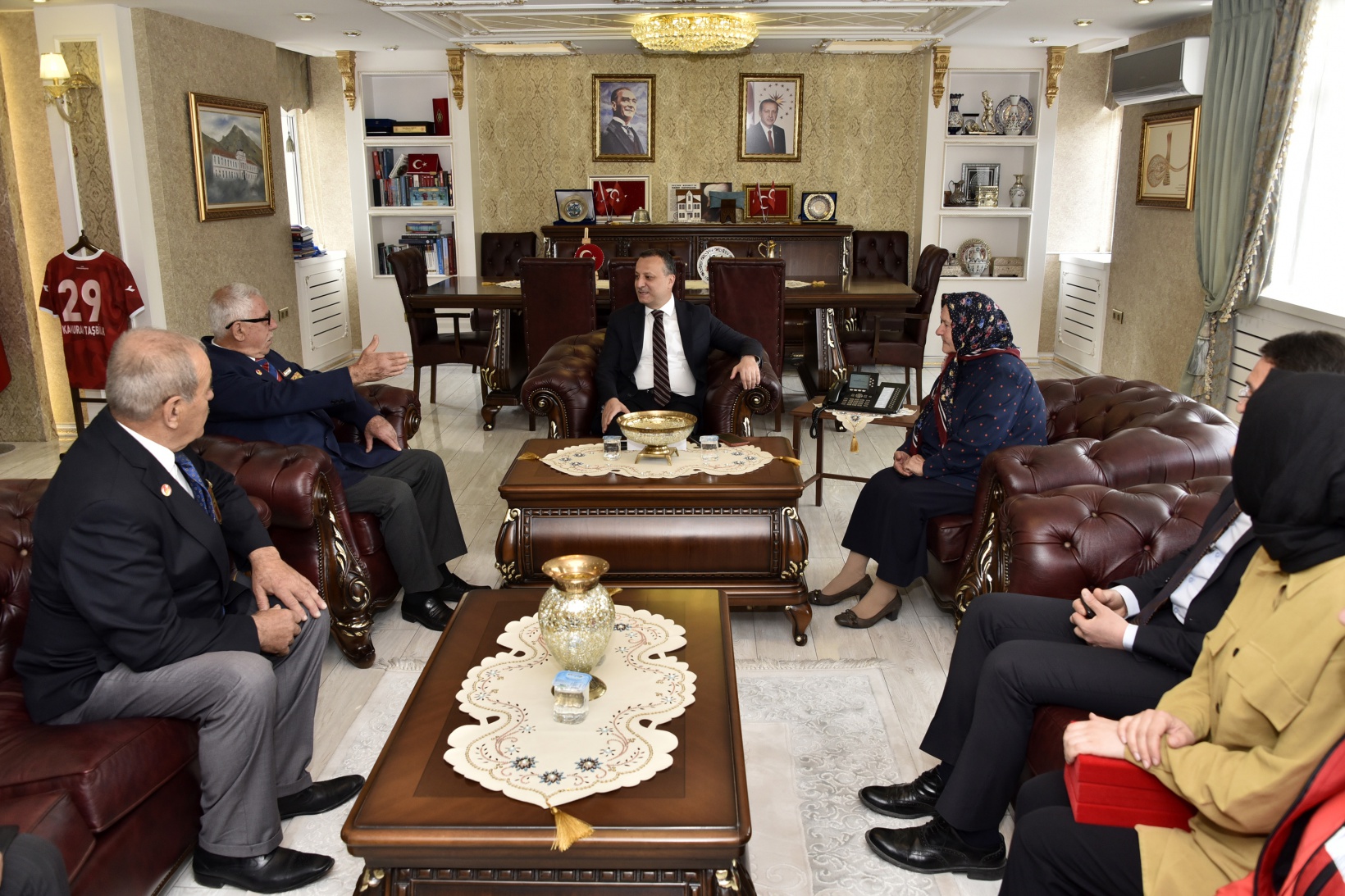 Gümüşhane’de Kıbrıs Gazileri madalyalarını aldı 6