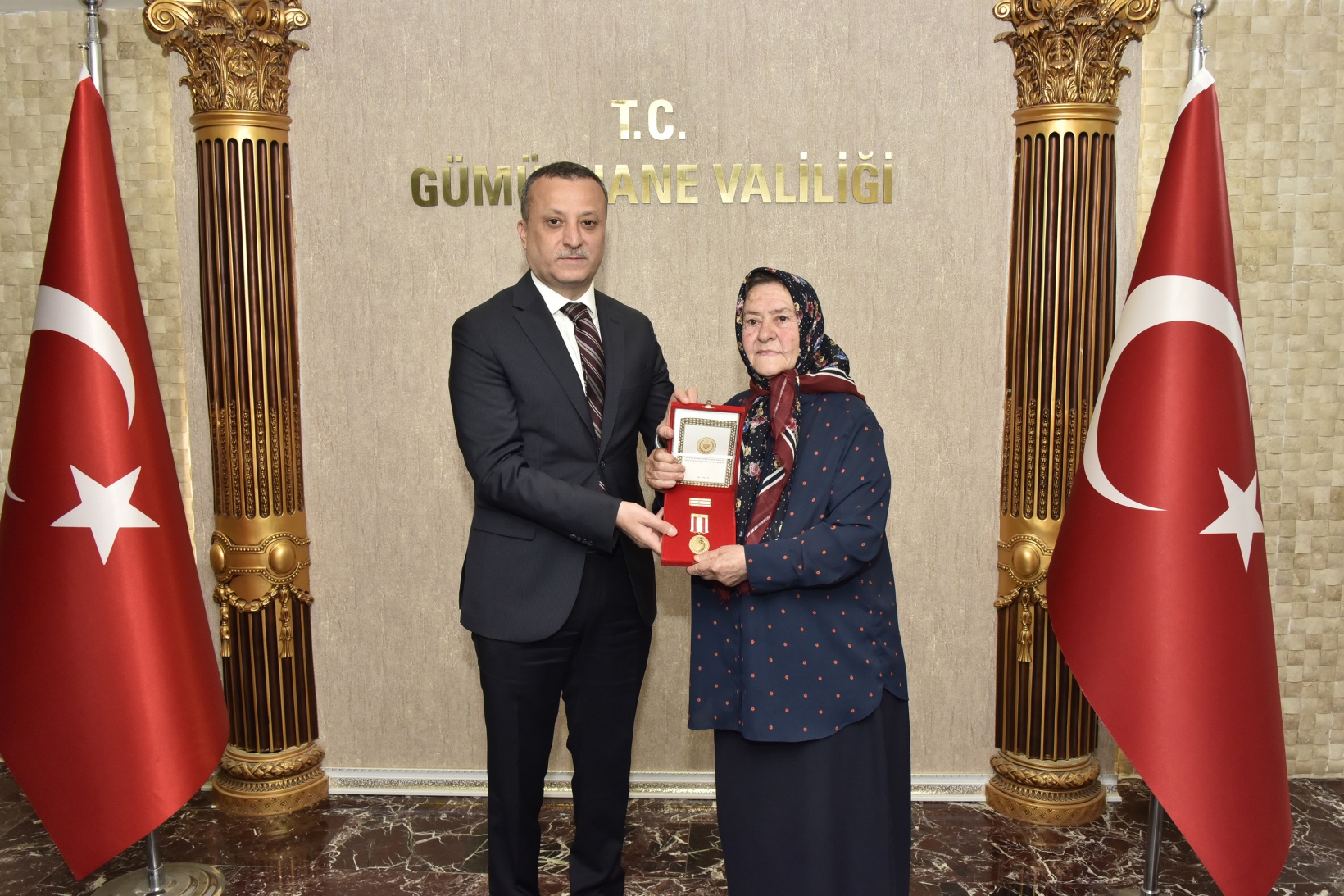 Gümüşhane’de Kıbrıs Gazileri madalyalarını aldı 7