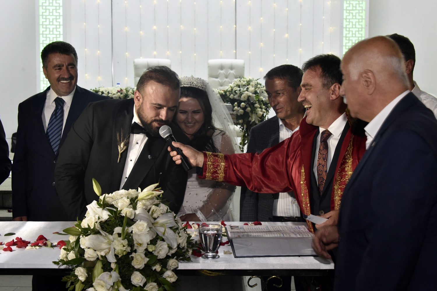 Başkan Çimen kızının nikahını kıydı 11