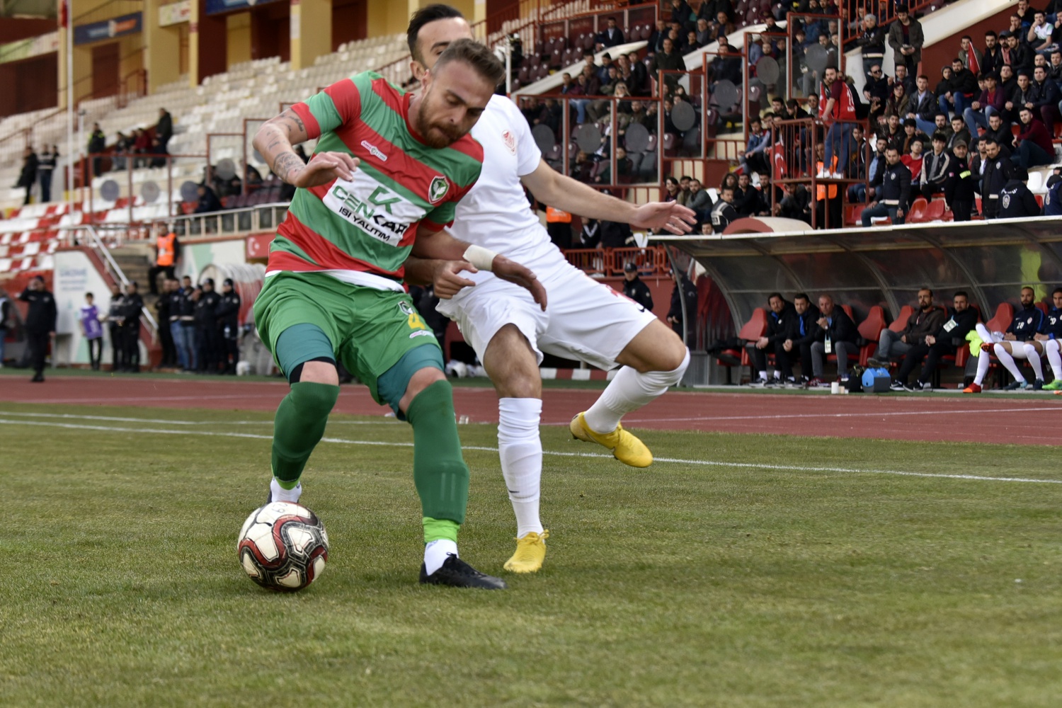 Gümüş 1 puana razı oldu: 0-0 37