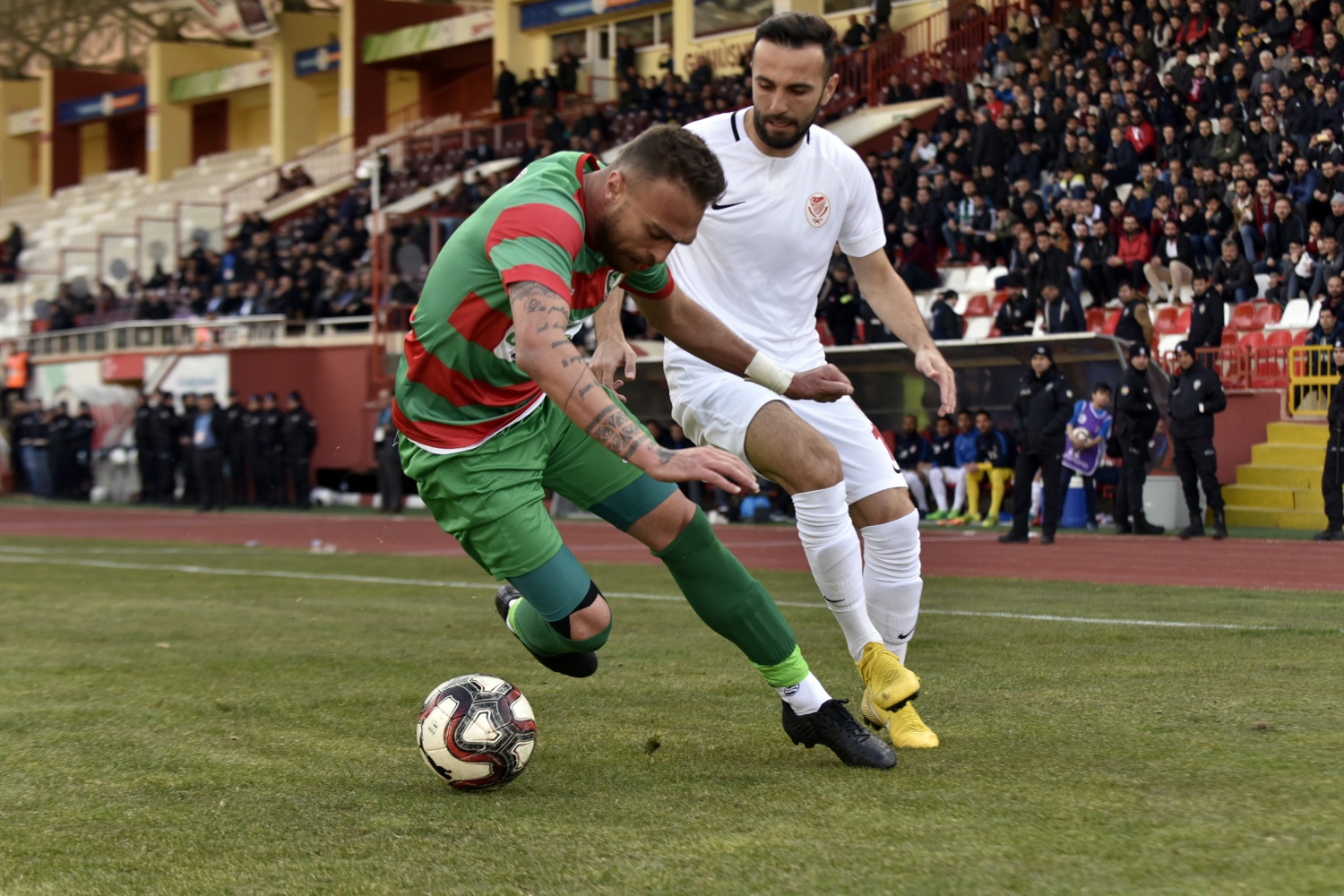 Gümüş 1 puana razı oldu: 0-0 40