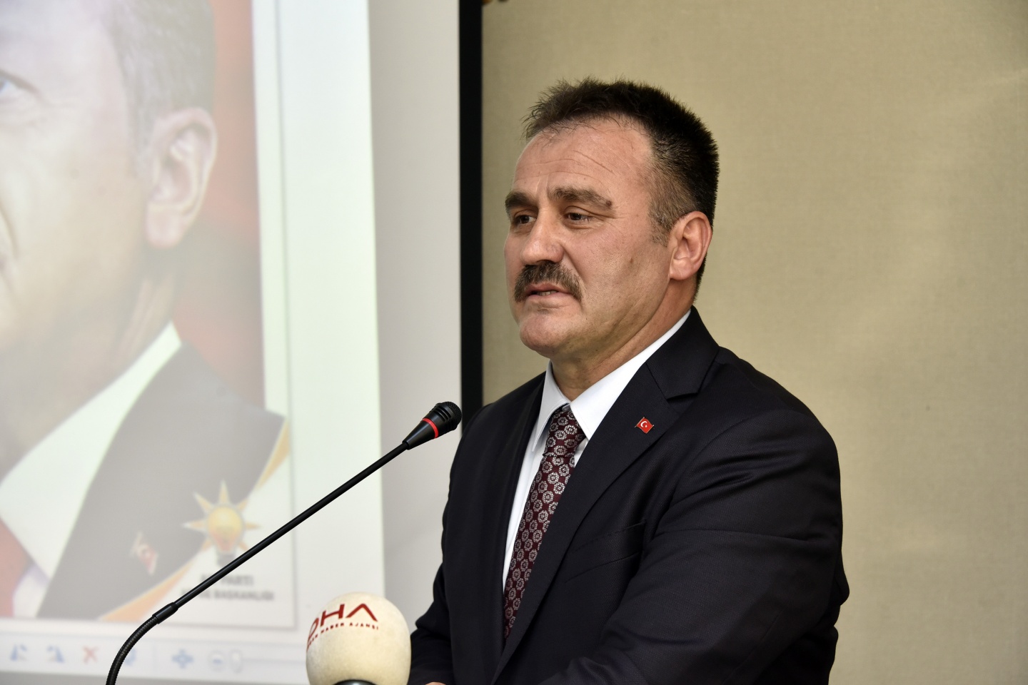 İlk dersi Başbakan Yardımcısı Akdağ verdi 10