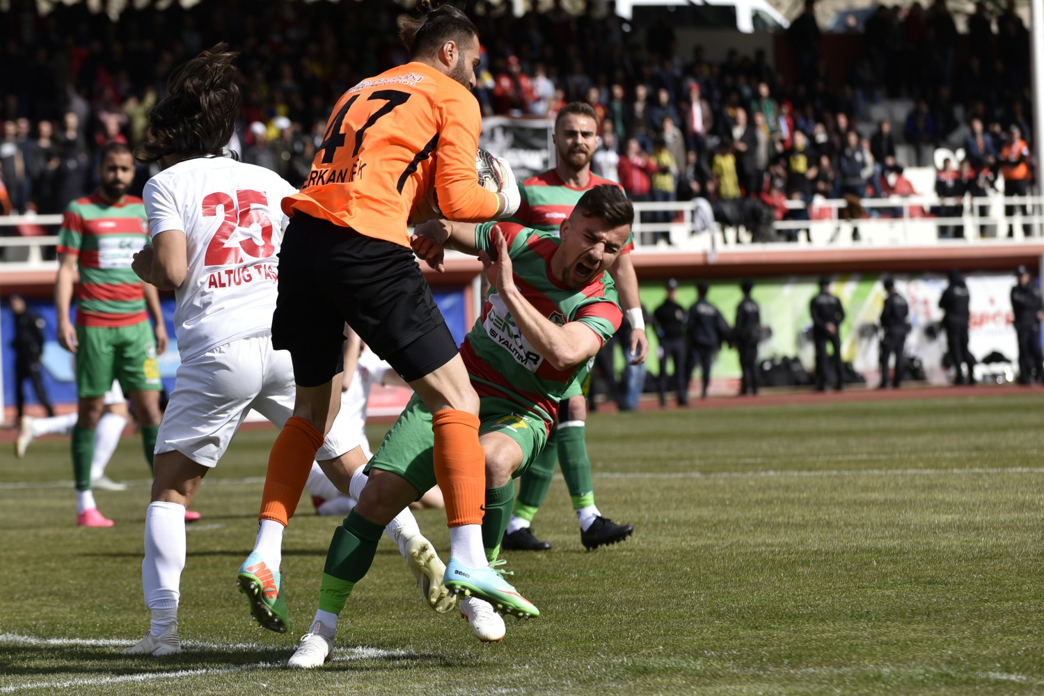 Gümüş 1 puana razı oldu: 0-0 45