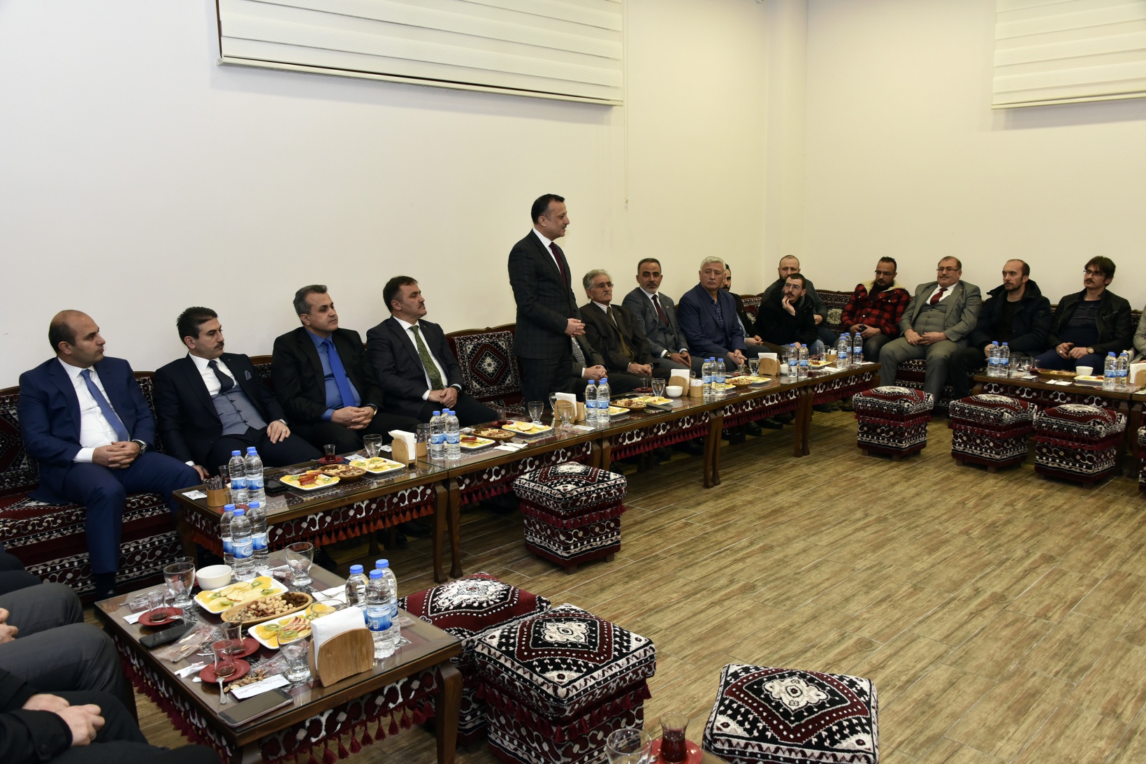 Gümüşhane’de mülki amirler ve gazeteciler buluştu 5