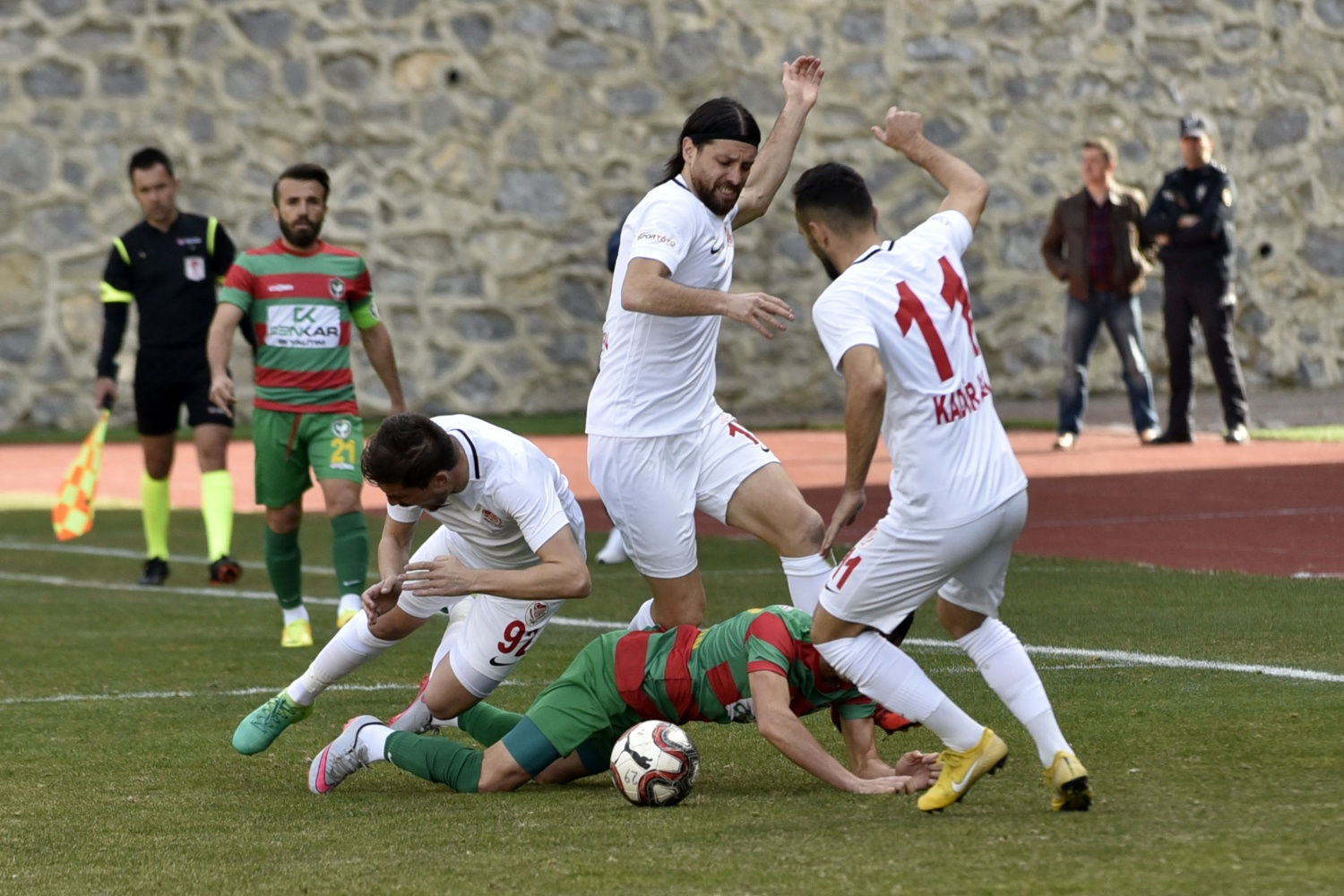 Gümüş 1 puana razı oldu: 0-0 46