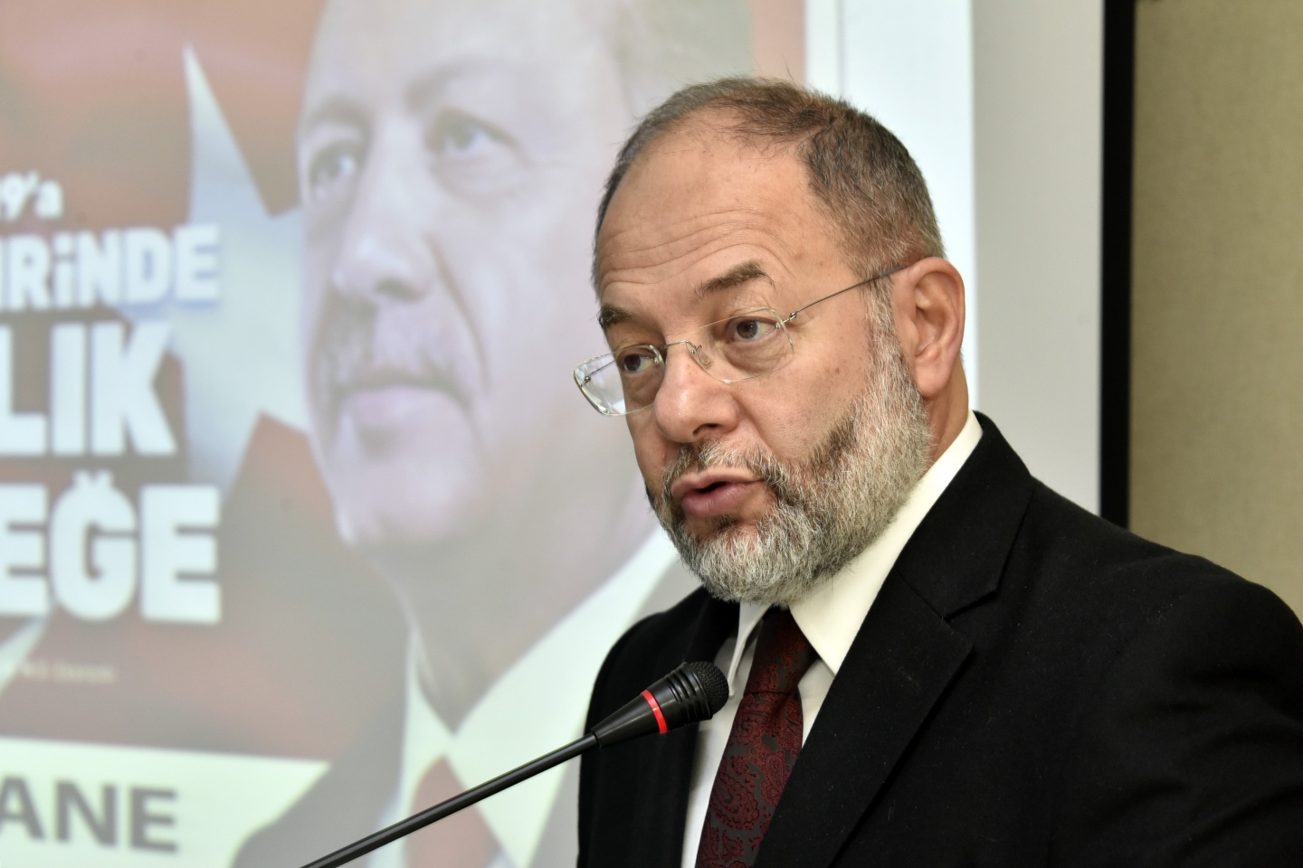 İlk dersi Başbakan Yardımcısı Akdağ verdi 38