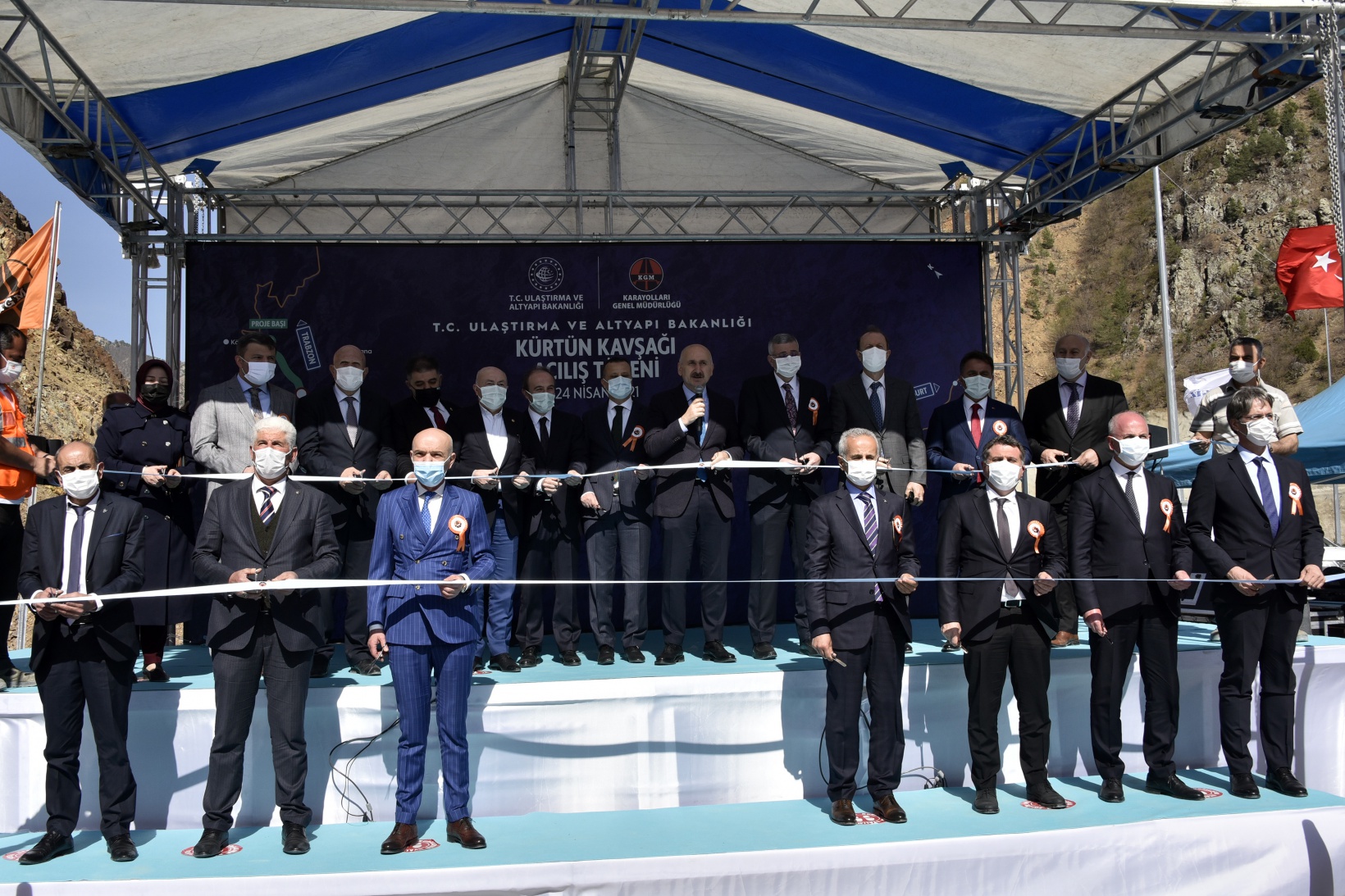 Kürtün Ayrım Kavşağı ve Tüneli törenle hizmete girdi   27