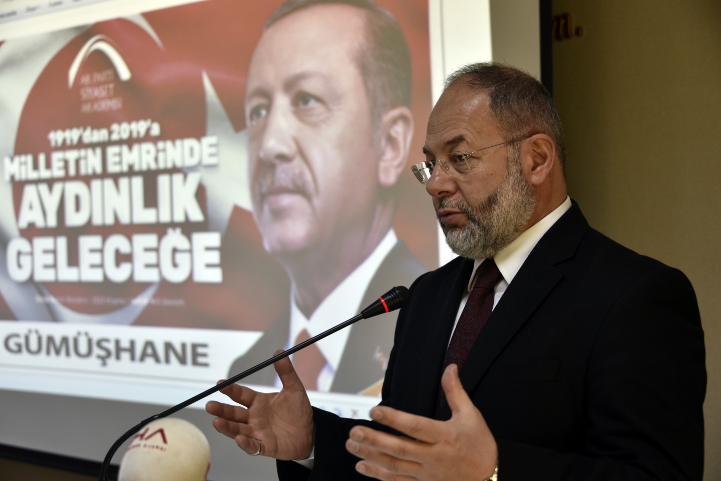 İlk dersi Başbakan Yardımcısı Akdağ verdi 19