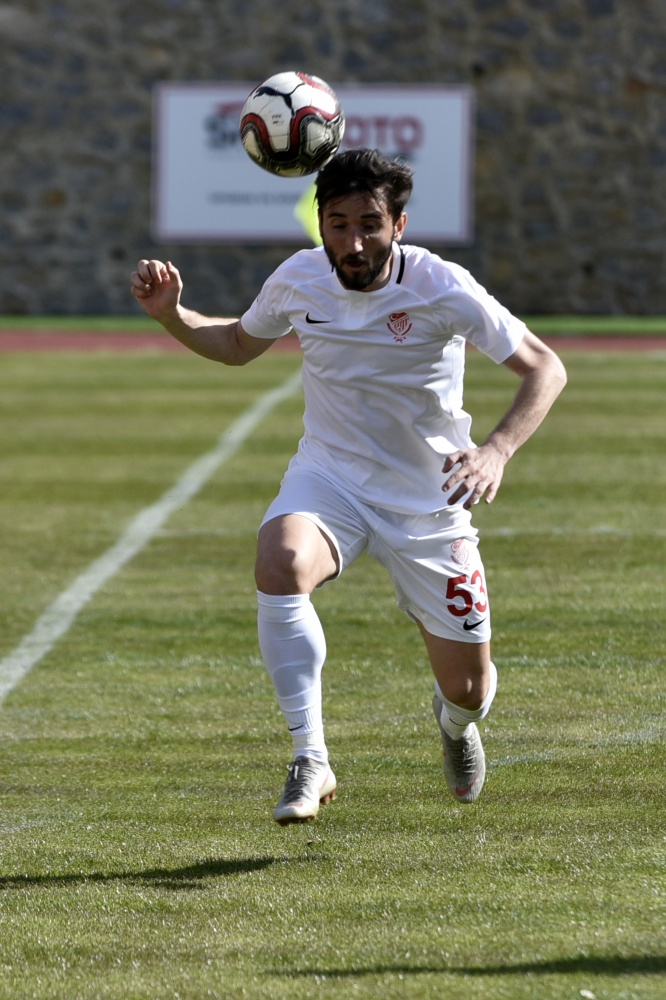 Gümüş 1 puana razı oldu: 0-0 61