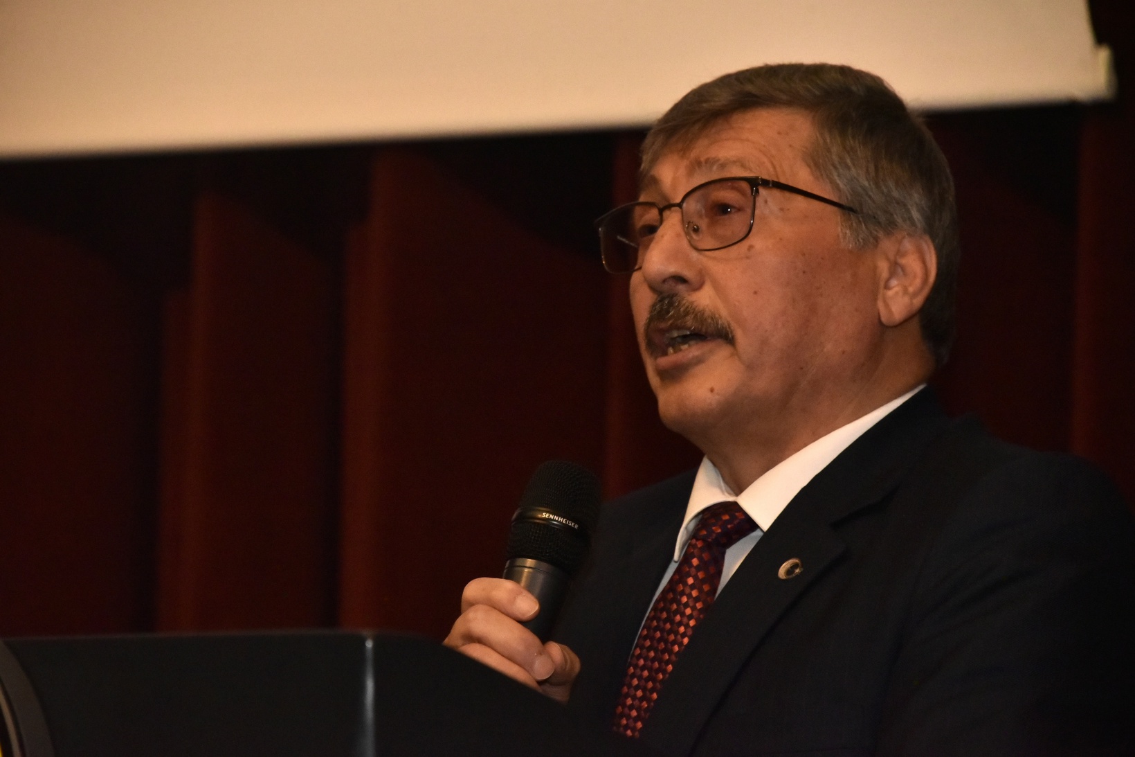 Gümüşhane’de Öğretmenler Günü kutlandı 7