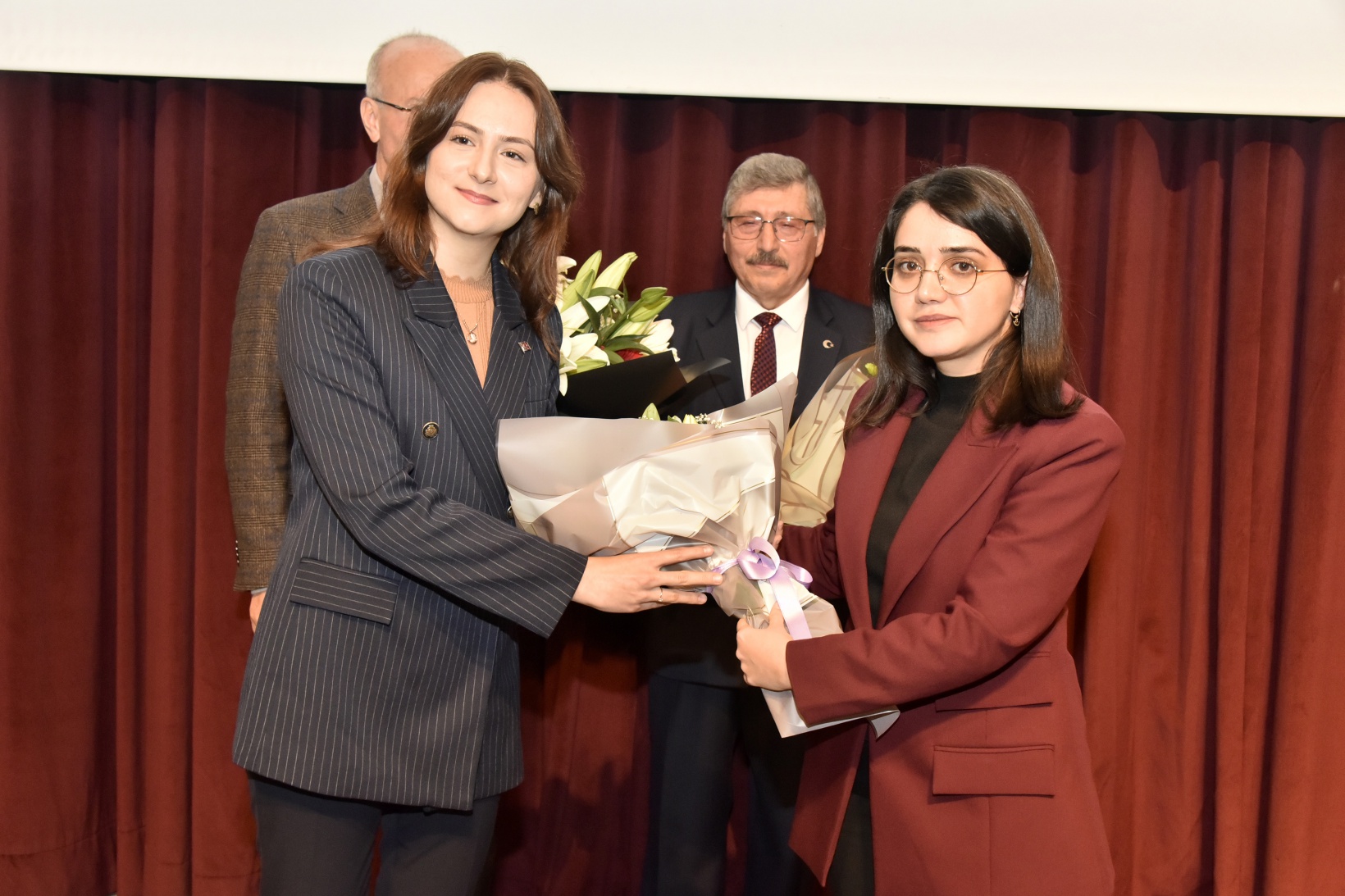 Gümüşhane’de Öğretmenler Günü kutlandı 28