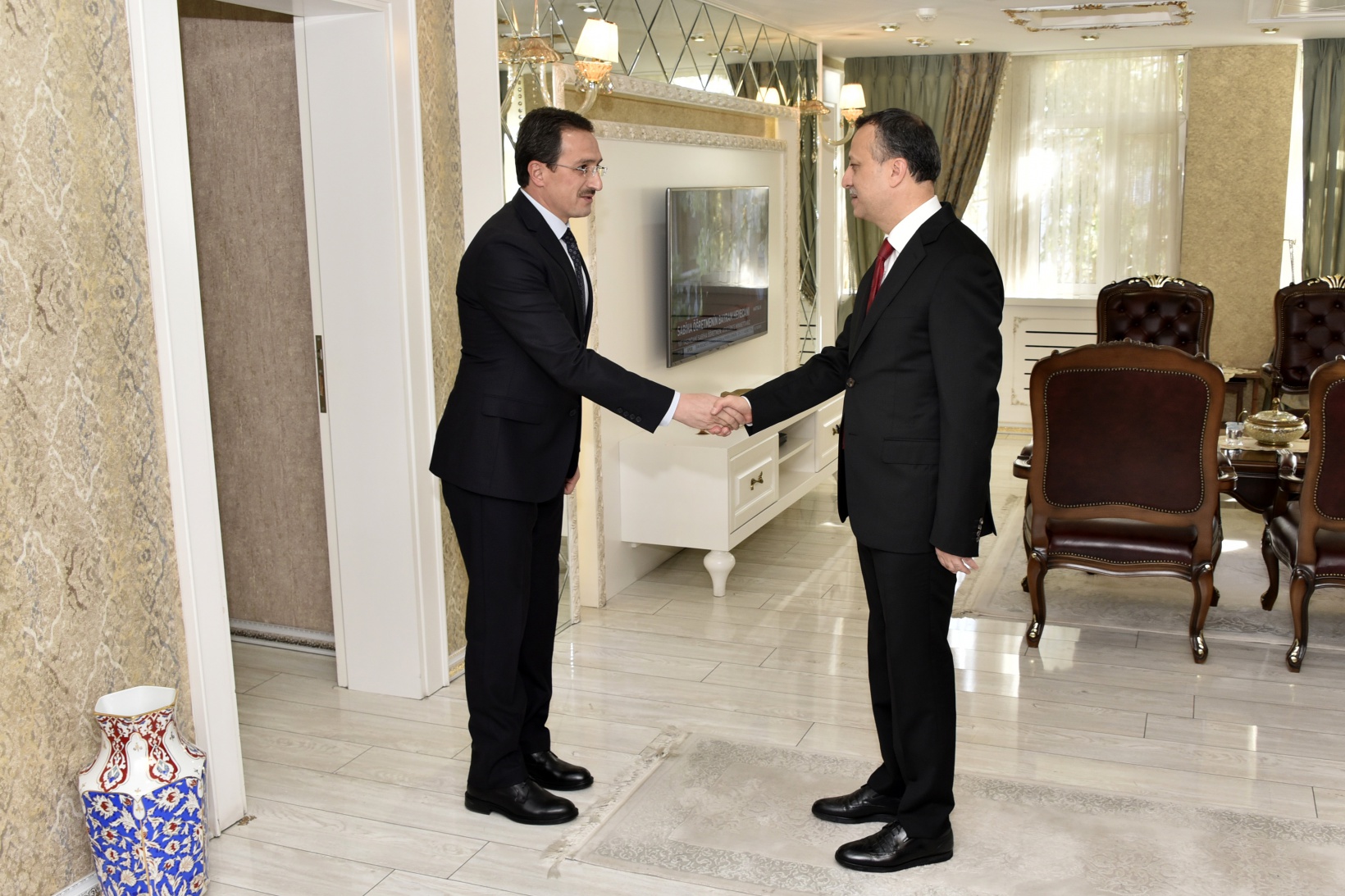 Gümüşhane’de 29 Ekim Cumhuriyet Bayramı kutlanıyor 2