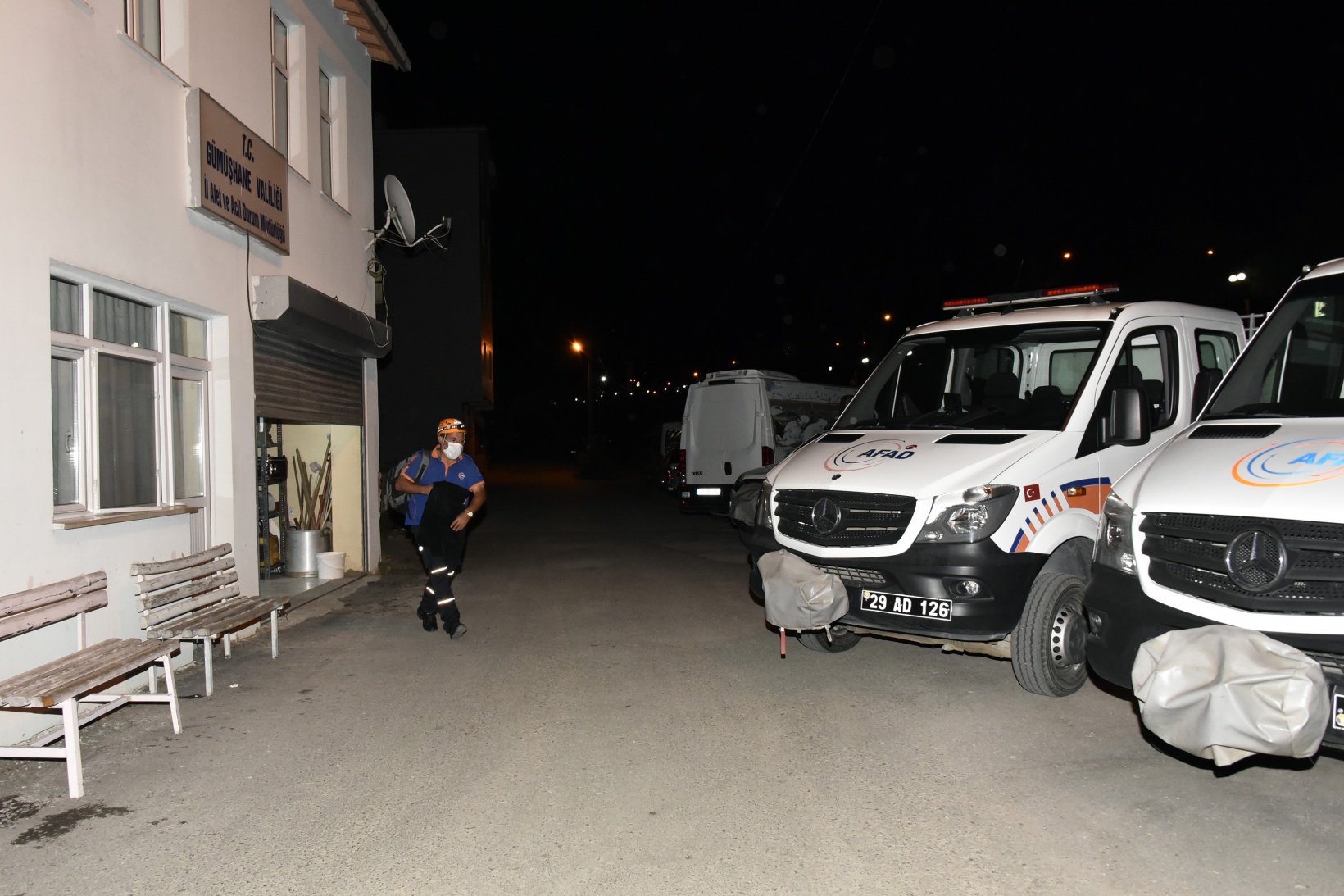 Gümüşhane’de İstanbul depreminin yıldönümünde deprem tatbikatı 3