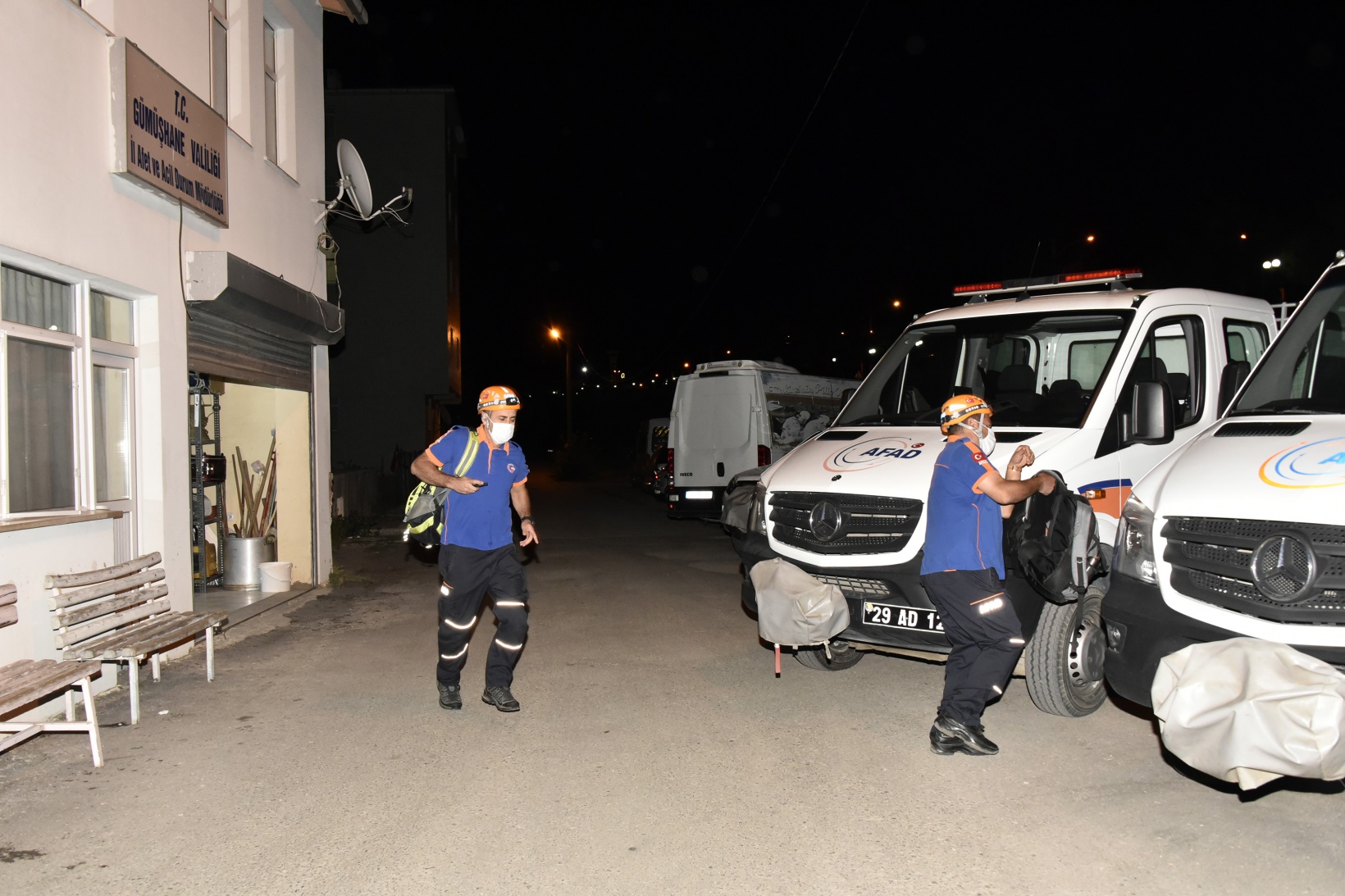 Gümüşhane’de İstanbul depreminin yıldönümünde deprem tatbikatı 25