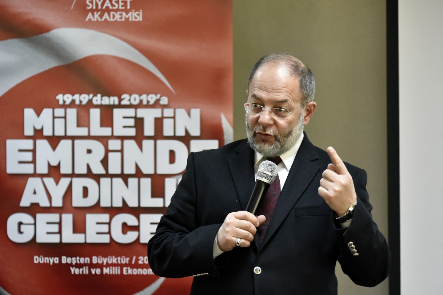 İlk dersi Başbakan Yardımcısı Akdağ verdi 36