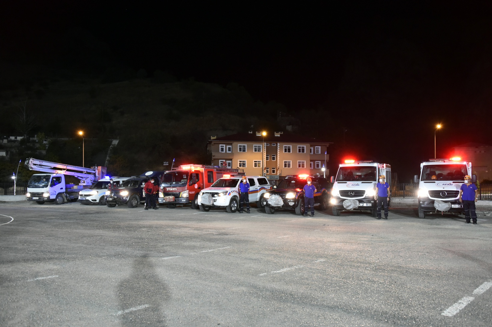 Gümüşhane’de İstanbul depreminin yıldönümünde deprem tatbikatı 27