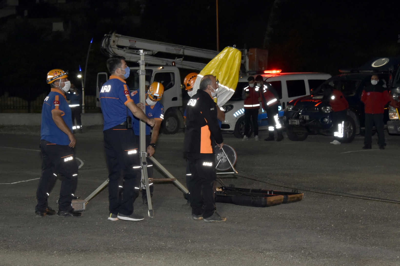 Gümüşhane’de İstanbul depreminin yıldönümünde deprem tatbikatı 28