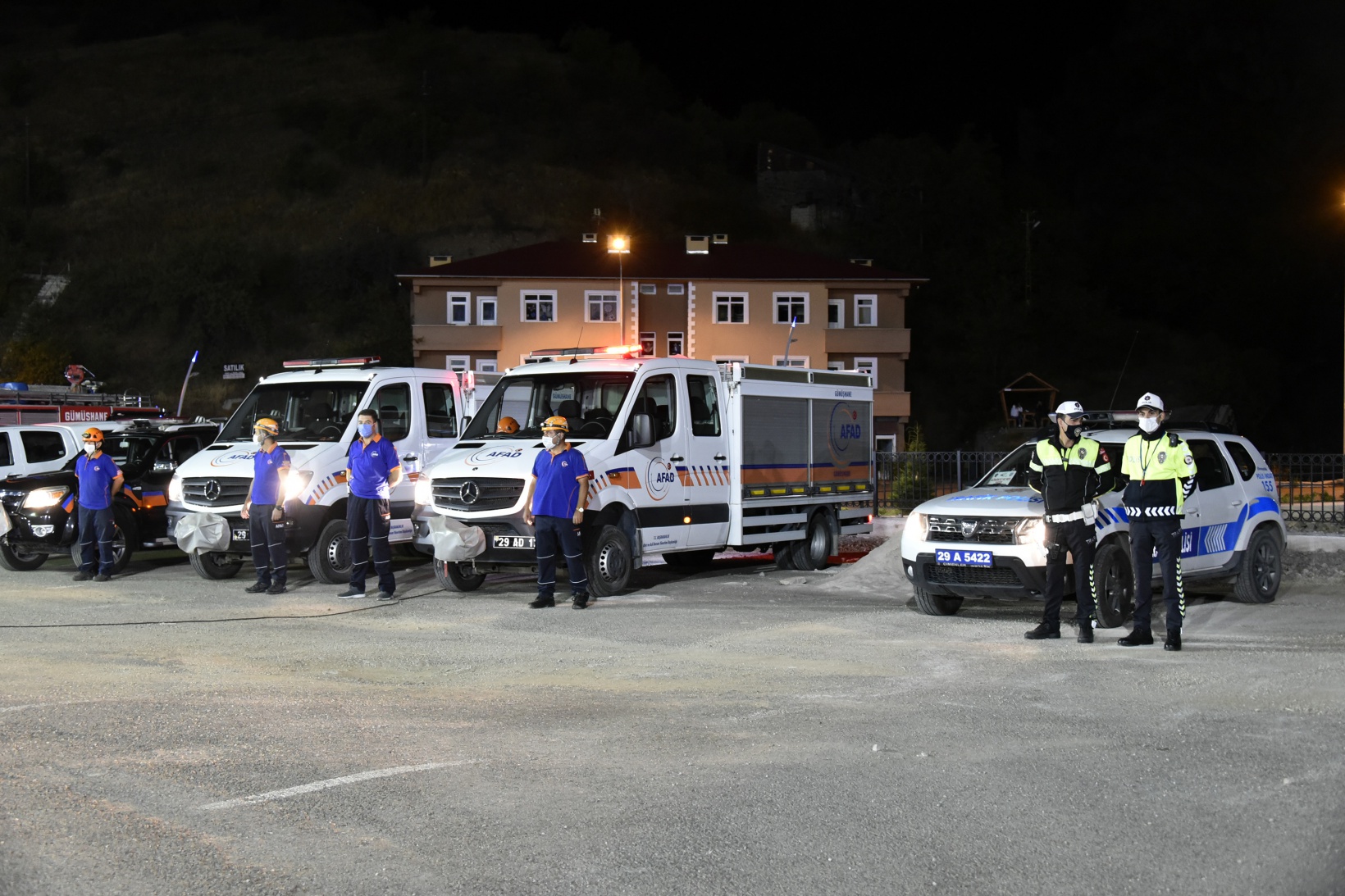 Gümüşhane’de İstanbul depreminin yıldönümünde deprem tatbikatı 18