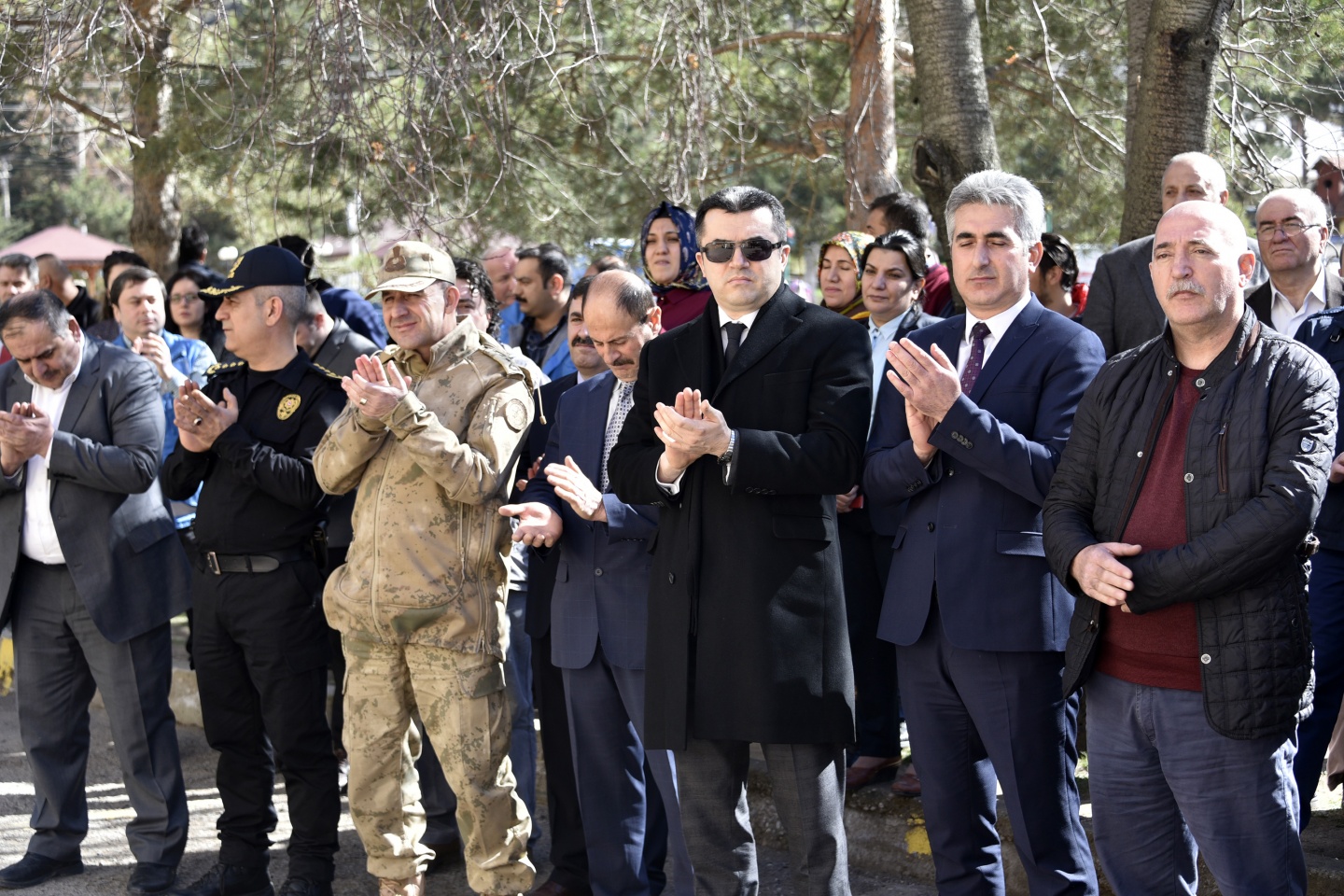 Gümüşhane’de arıcılara 2 bin 500 polen tuzaklı kovan altlığı daha dağıtıldı 2