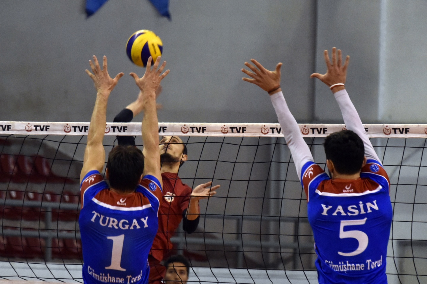 Torul Gençlik dozer gibi: 3-0 6