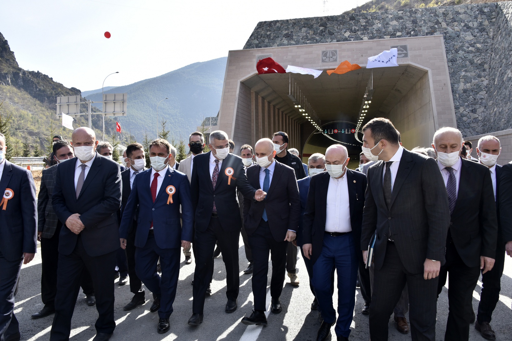 Kürtün Ayrım Kavşağı ve Tüneli törenle hizmete girdi   30