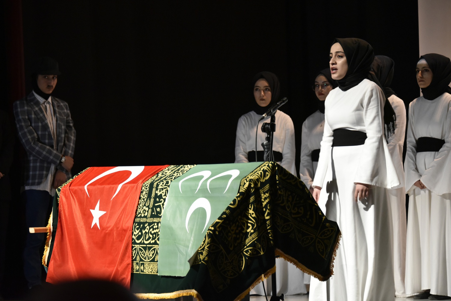 Gümüşhane’de İstiklal Marşı’nın kabulünün yıldönümü kutlandı 28