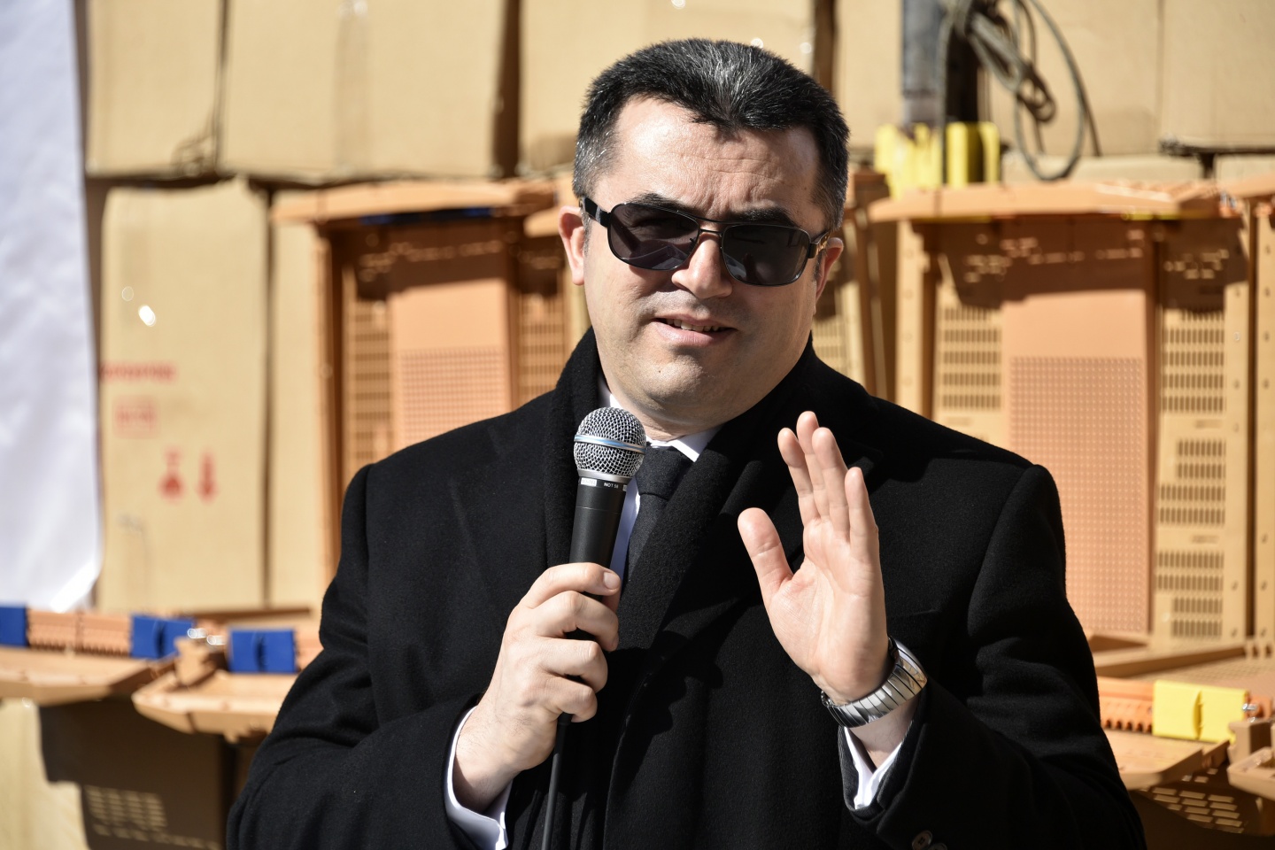 Gümüşhane’de arıcılara 2 bin 500 polen tuzaklı kovan altlığı daha dağıtıldı 8