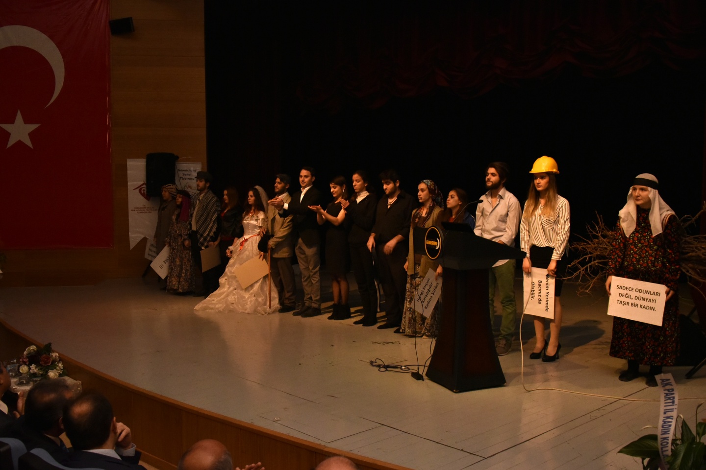 Gümüşhane’de Kadına Yönelik Şiddete Karşı Mücadele Günü programı 29