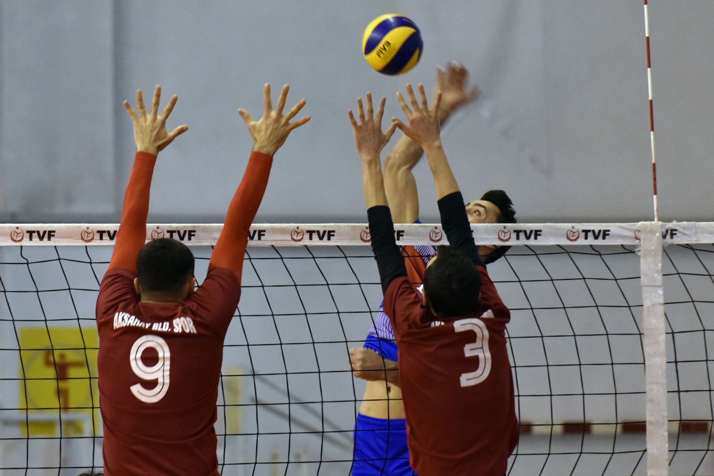 Torul Gençlik dozer gibi: 3-0 24