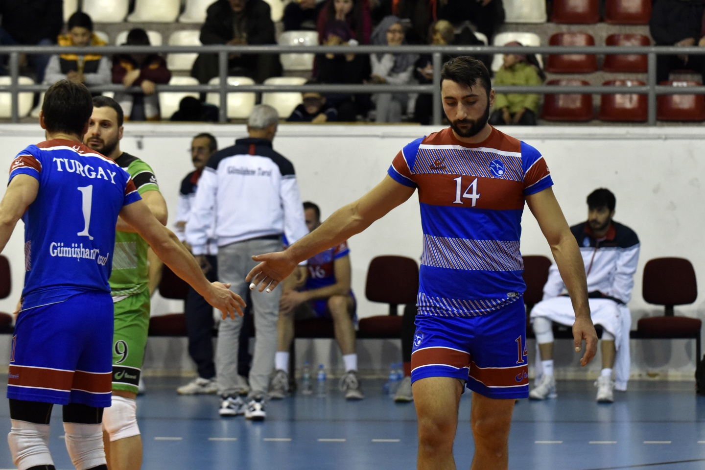 Torul Gençlik dozer gibi: 3-0 32