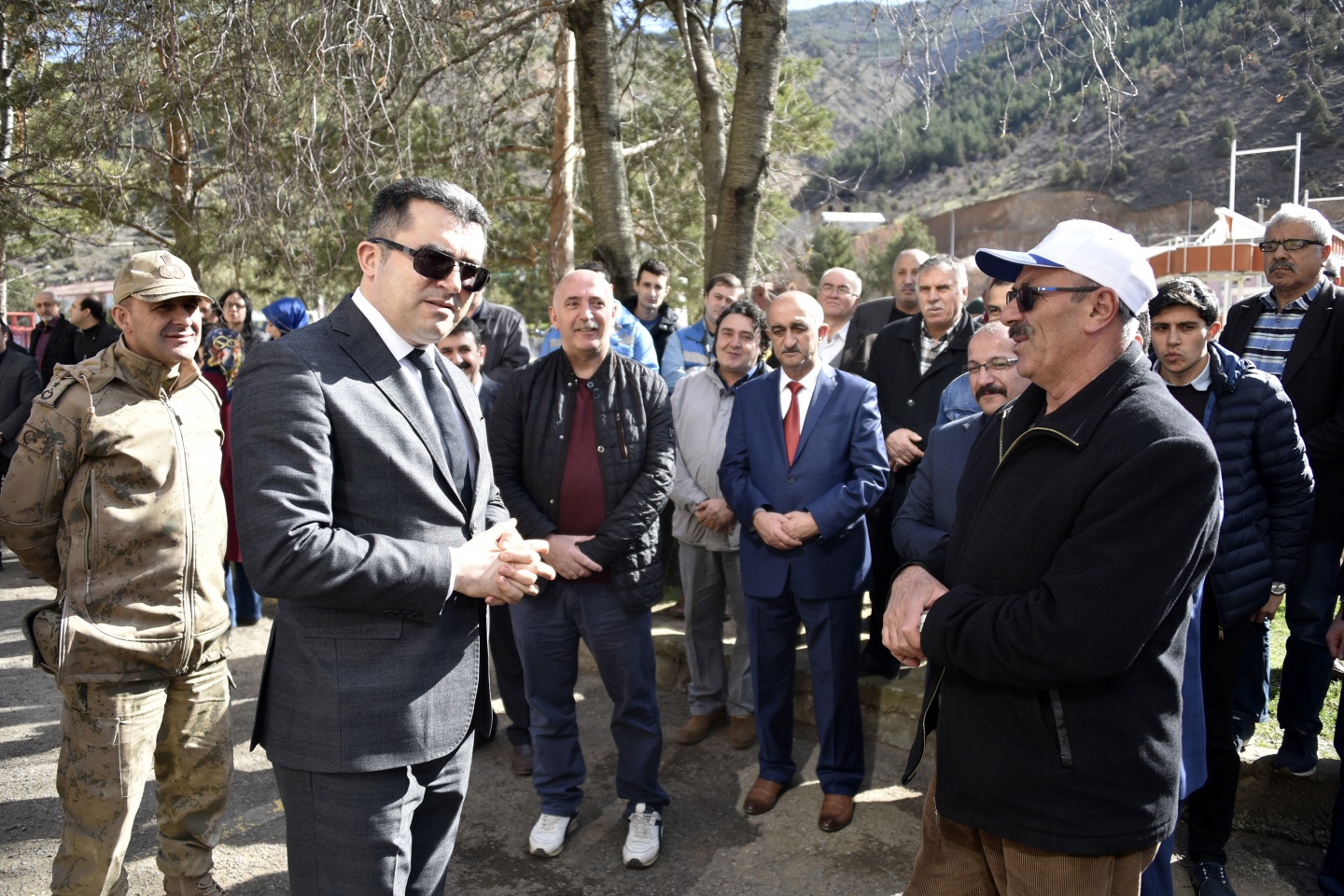 Gümüşhane’de arıcılara 2 bin 500 polen tuzaklı kovan altlığı daha dağıtıldı 18