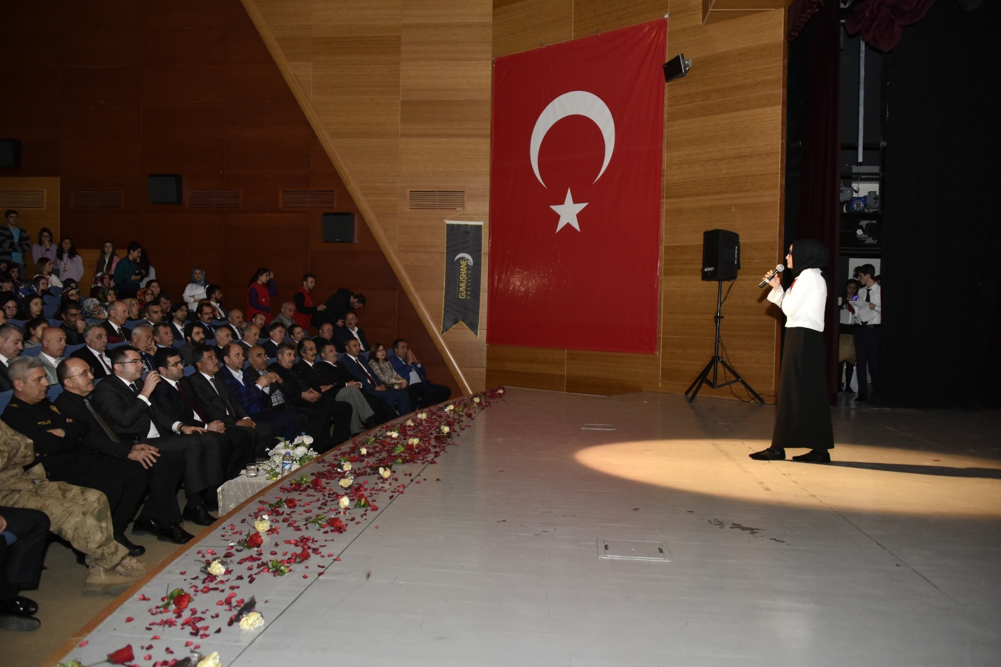 İstiklal Marşı’nın kabulünün 97.yıldönümü Gümüşhane’de kutlandı 5
