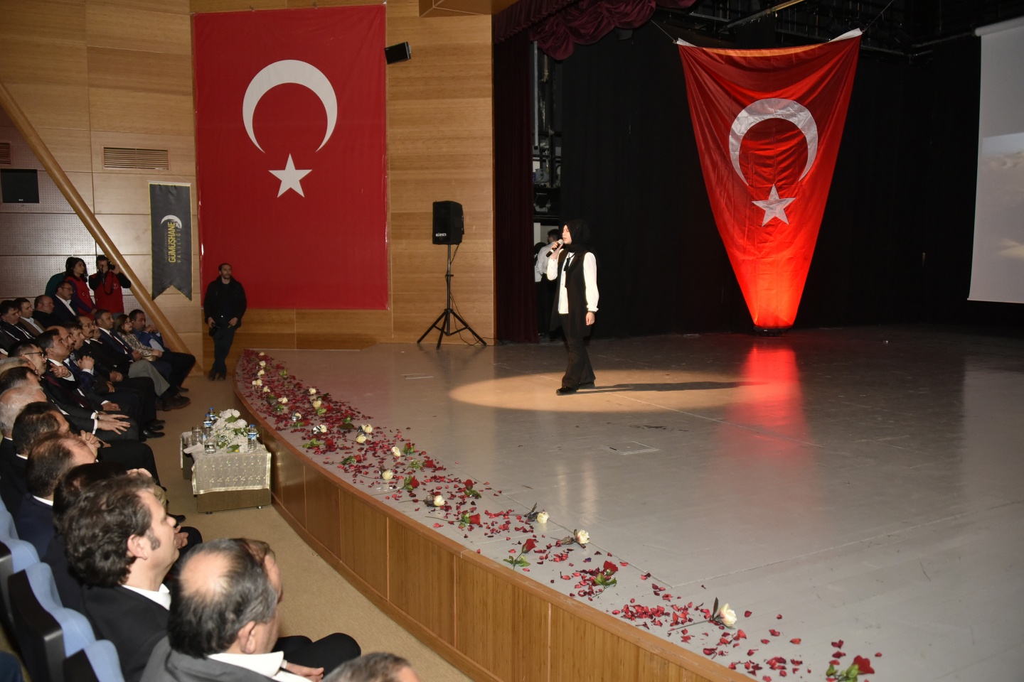 İstiklal Marşı’nın kabulünün 97.yıldönümü Gümüşhane’de kutlandı 8