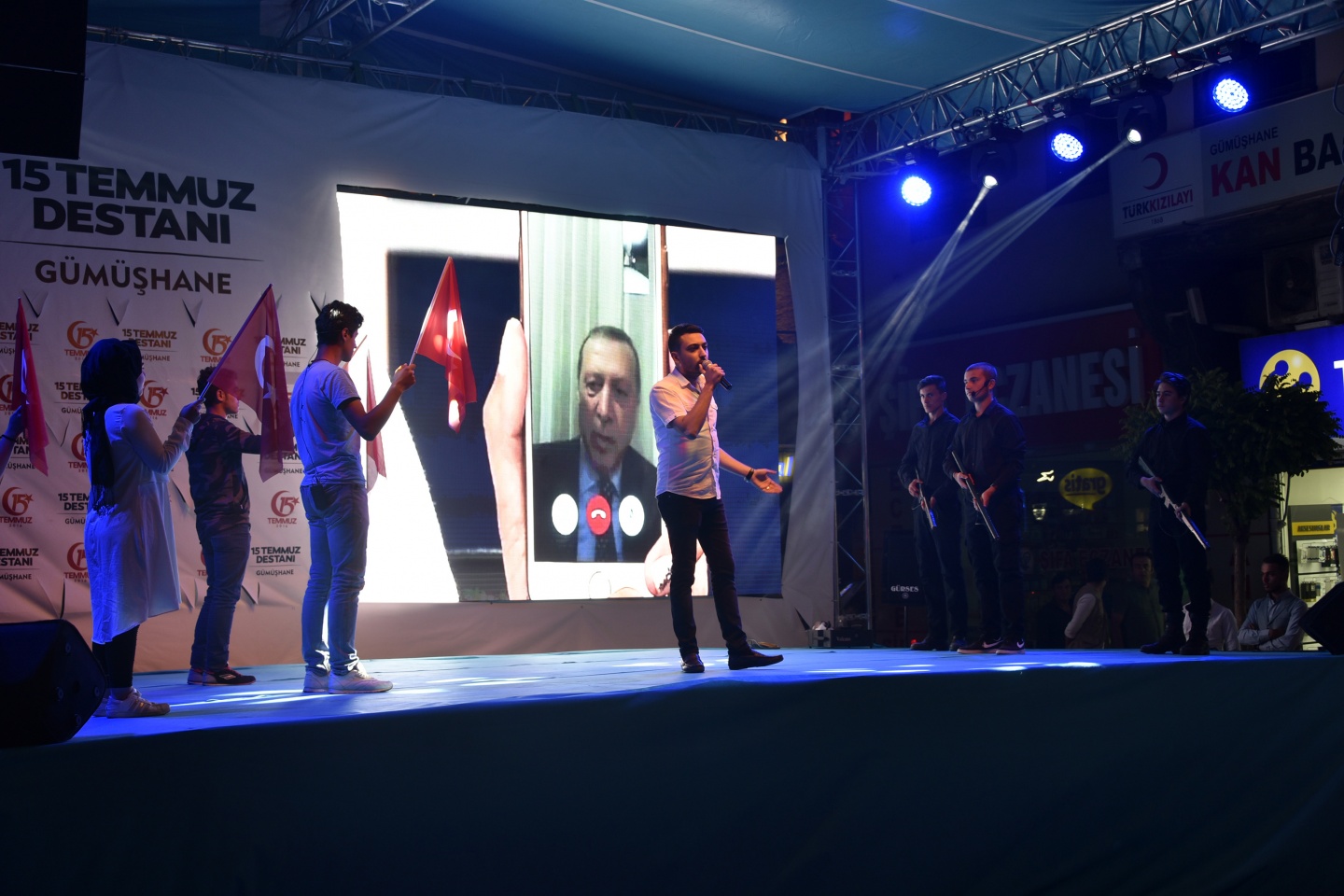 15 Temmuz gazileri yaşadıklarını Gümüşhane’de anlattı 8