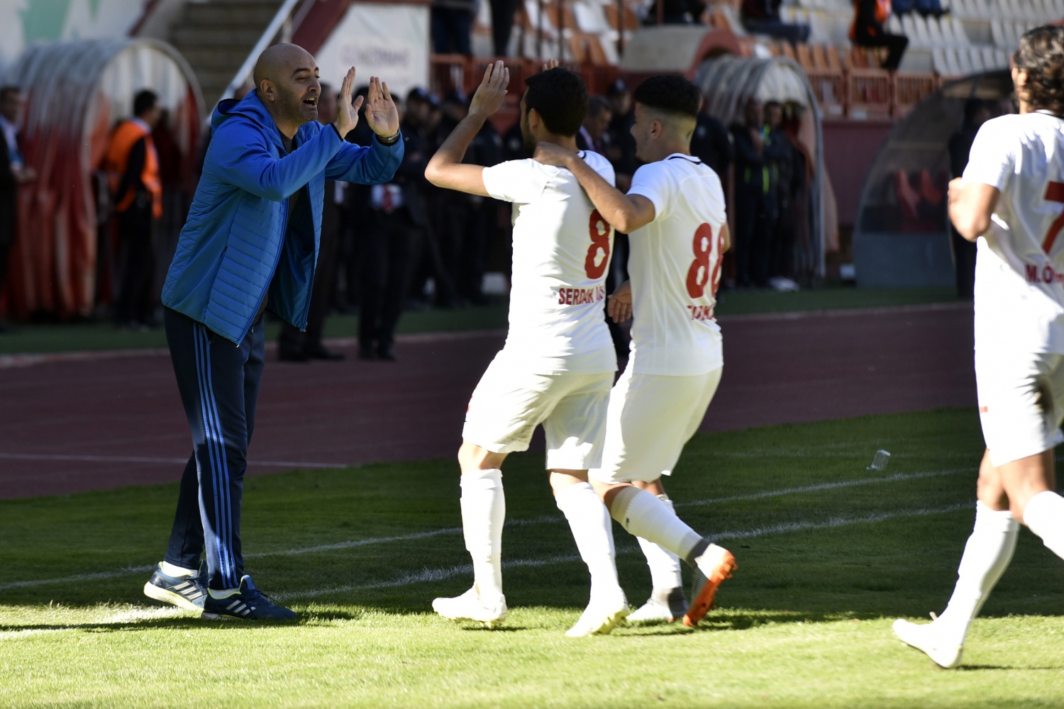 Gümüş kupaya penaltılarla veda etti: 5-7 31