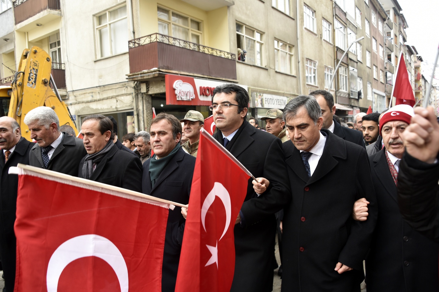 Gümüşhane'de 10 bin kişi terörü lanetledi 40