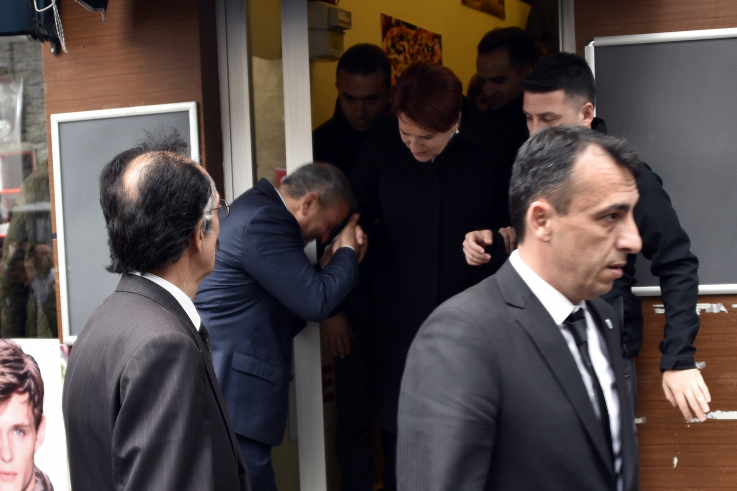 Akşener’den Gümüşhane’ye sürpriz ziyaret 7
