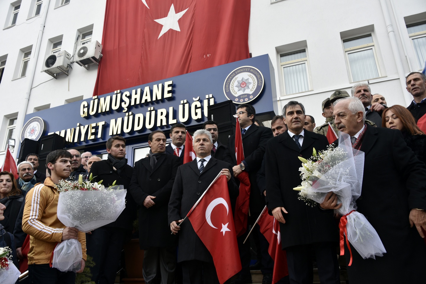 Gümüşhane'de 10 bin kişi terörü lanetledi 52