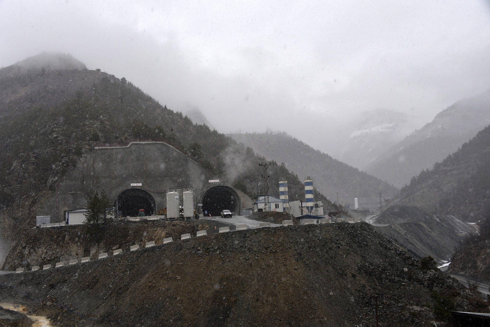 Bakan Varank’tan dünyan en uzun 2.tüneline inceleme 6