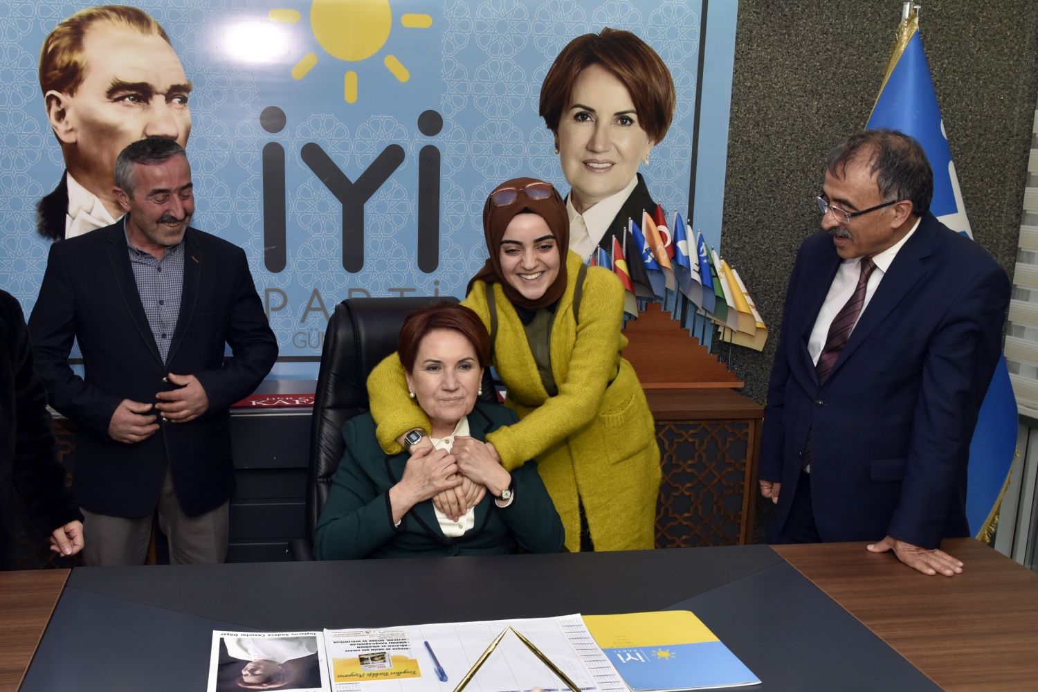 Akşener’den Gümüşhane’ye sürpriz ziyaret 18