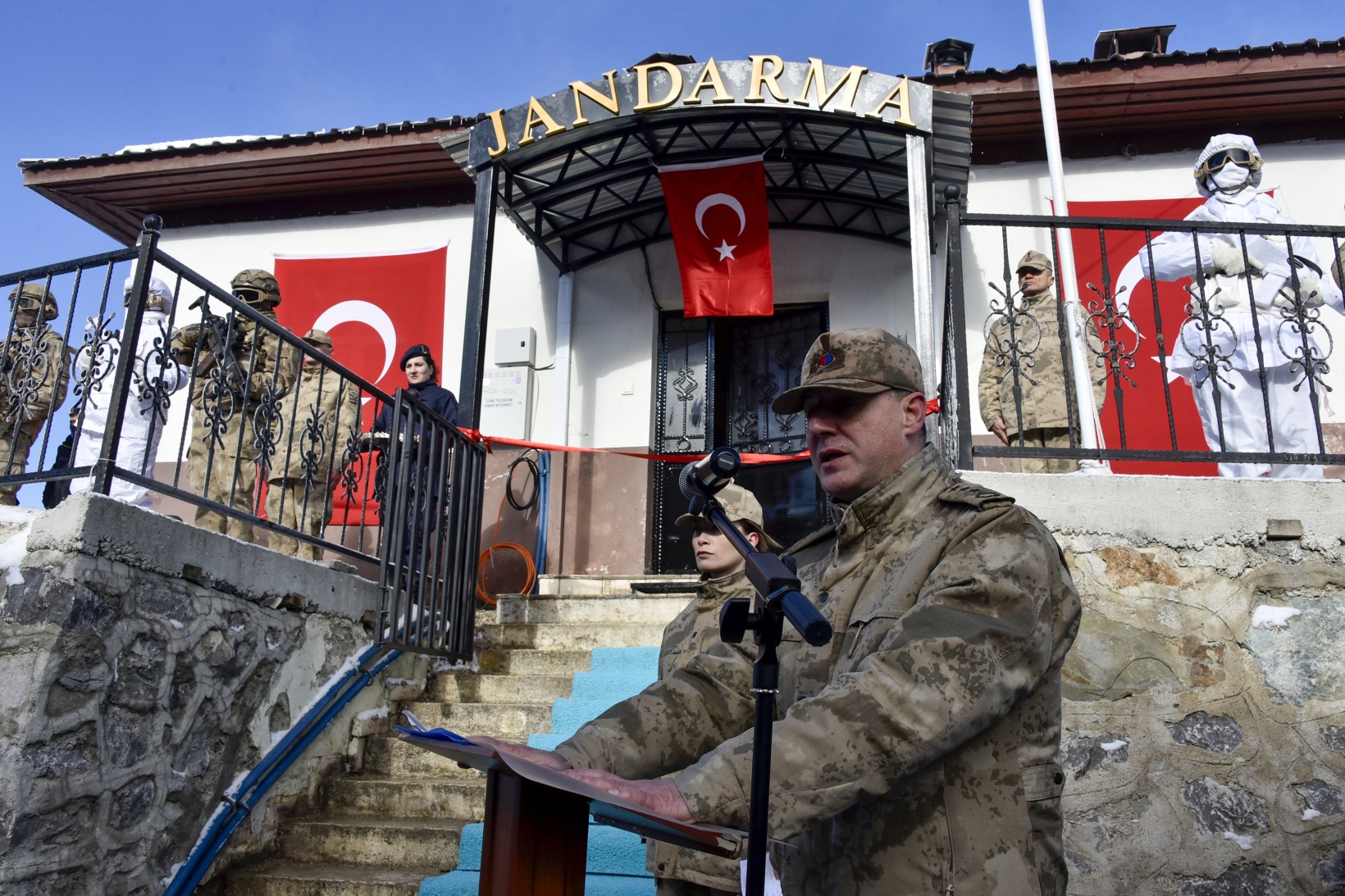 Zigana dağındaki Jandarma karakolu 20 yıl sonra yeniden açıldı 17