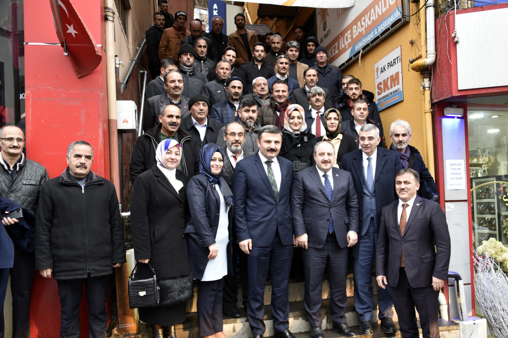 Bakan Varank AK Parti İl Başkanlığını ziyaret etti 5