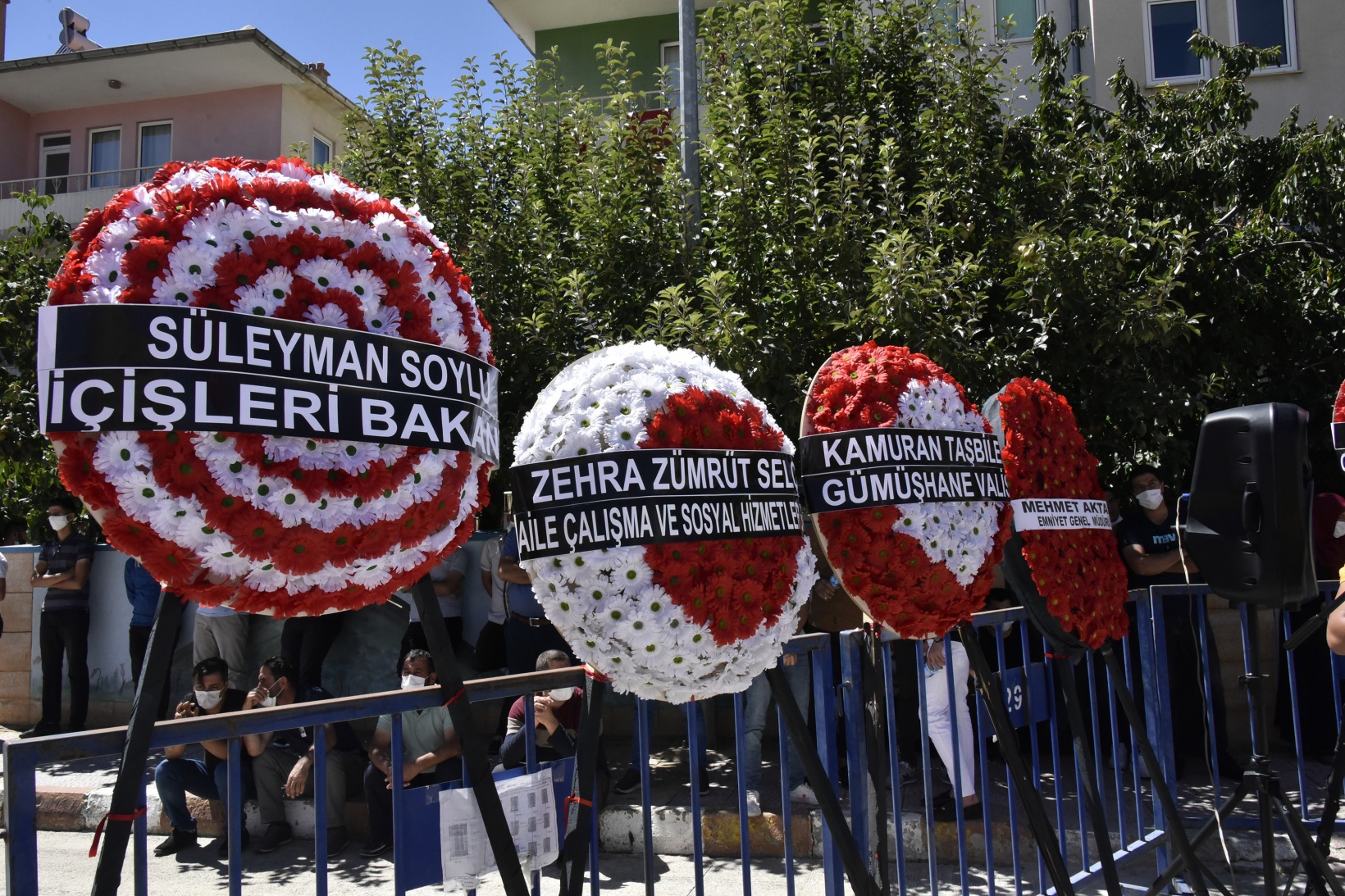 Köse şehidini son yolculuğuna uğurladı 6