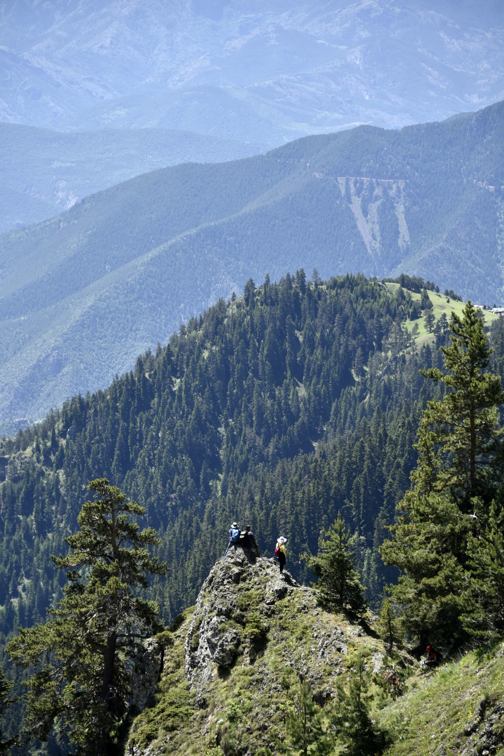 Gümüşhaneli dağcılar yılın ilk kampını Büyükyayla’da gerçekleştirdi 7