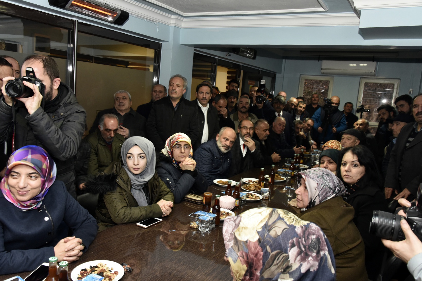 Bakan Varank AK Parti İl Başkanlığını ziyaret etti 3