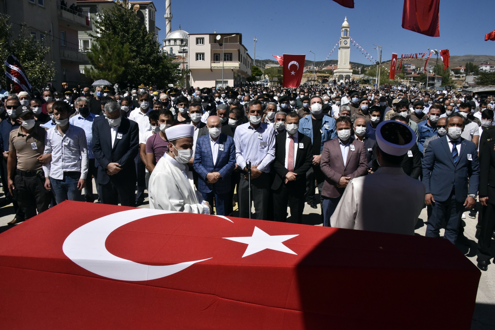 Köse şehidini son yolculuğuna uğurladı 32