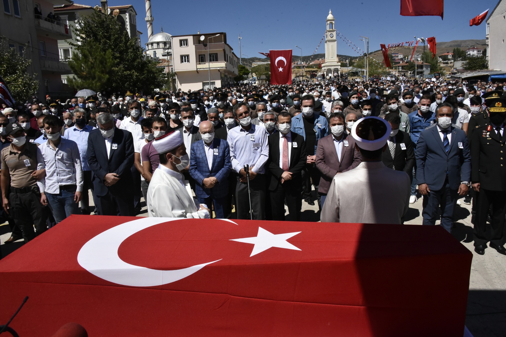 Köse şehidini son yolculuğuna uğurladı 21