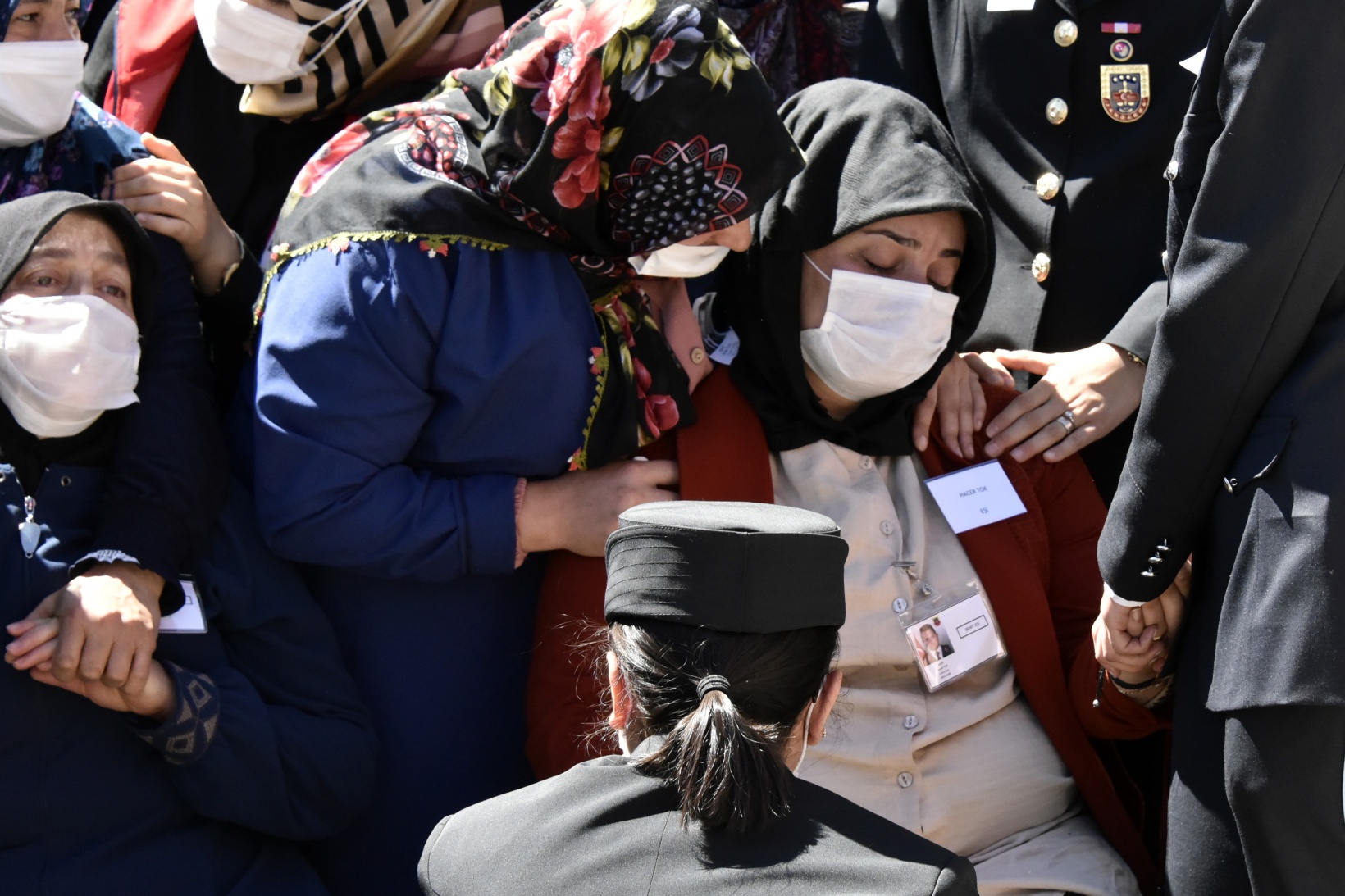 Köse şehidini son yolculuğuna uğurladı 25