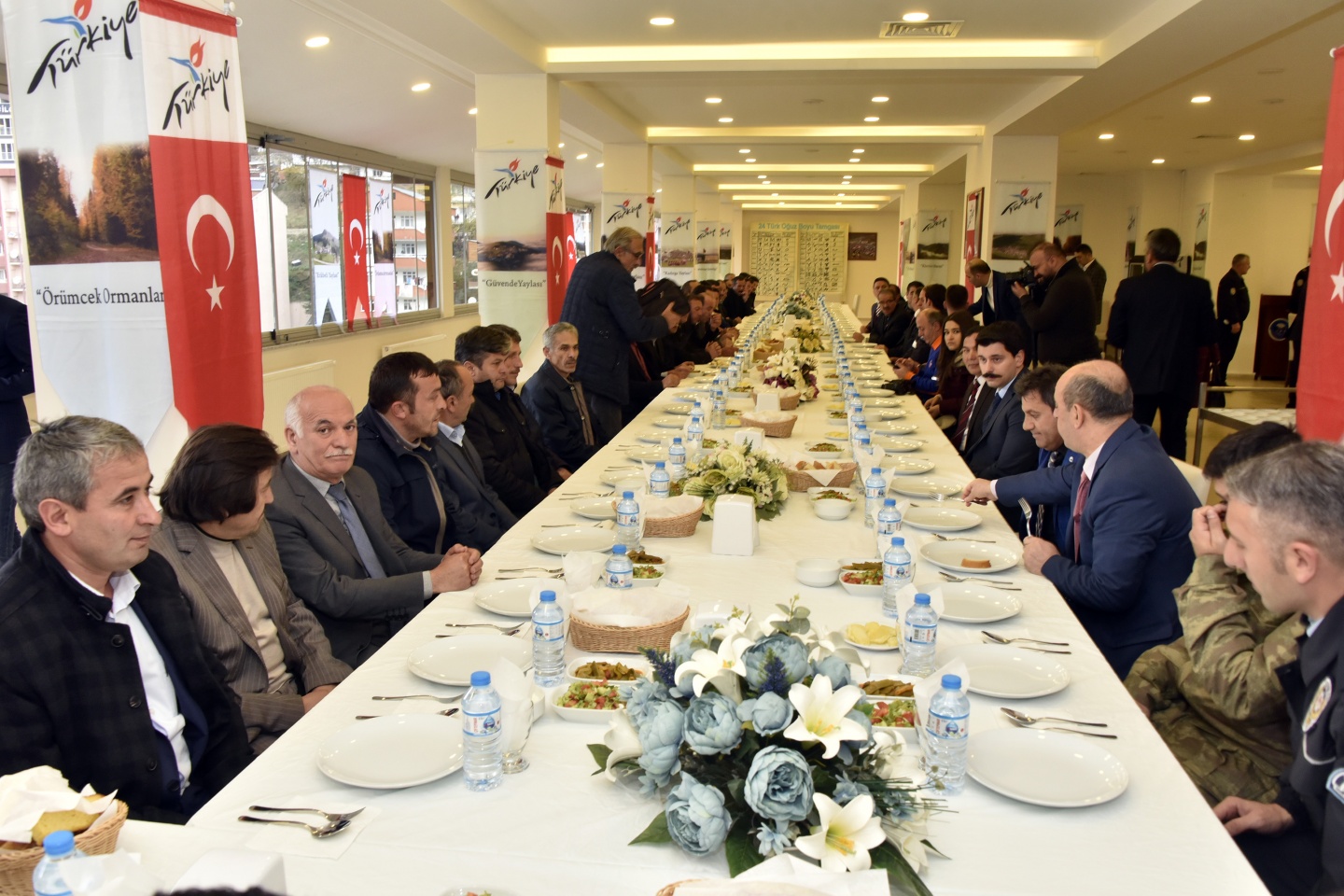 Kürtün’de muhtarlar toplantısı yapıldı 1